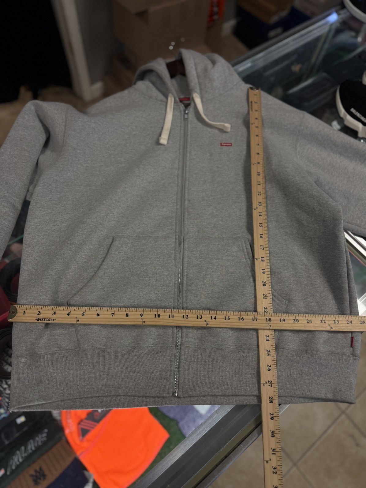 Supreme Supreme Small Box Logo Zip Up Hoodie Gray XL Tried On Size US XL / EU 56 / 4 - 15 Thumbnail