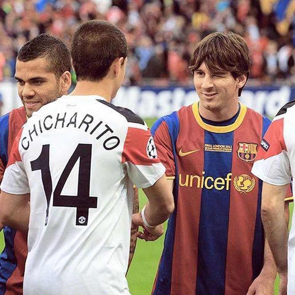 Nike Manchester United Chicharito 2010 11 away CL jersey Size US S / EU 44-46 / 1 - 8 Thumbnail