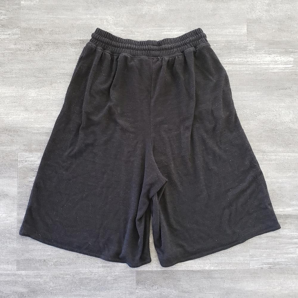 Designer Black High Waisted Wilfred Free Wide Leg Sweat Short Size 28" / US 6 / IT 42 - 2 Thumbnail