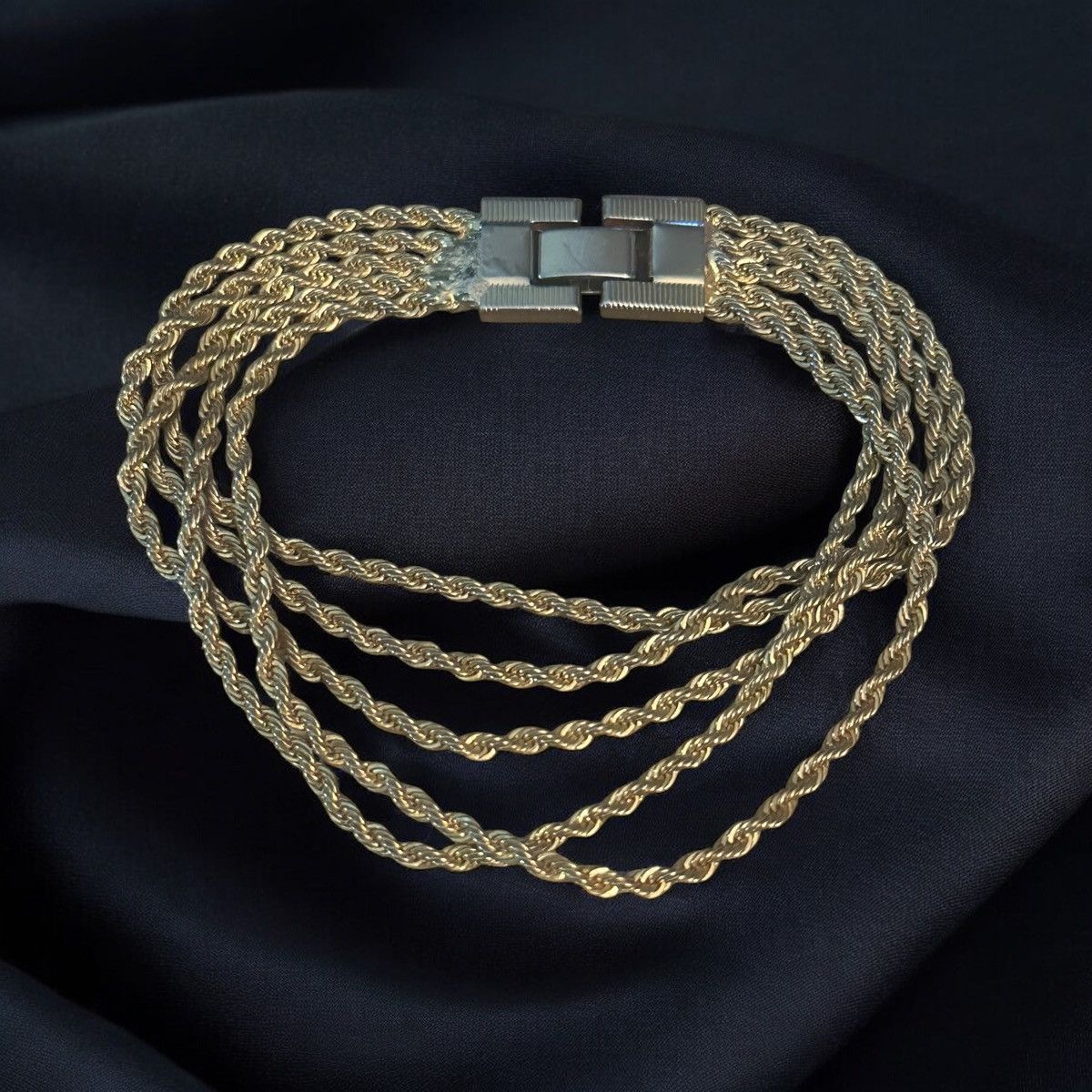 Vintage Vintage gold tone multi strand rope chain bracelet Size ONE SIZE - 1 Thumbnail