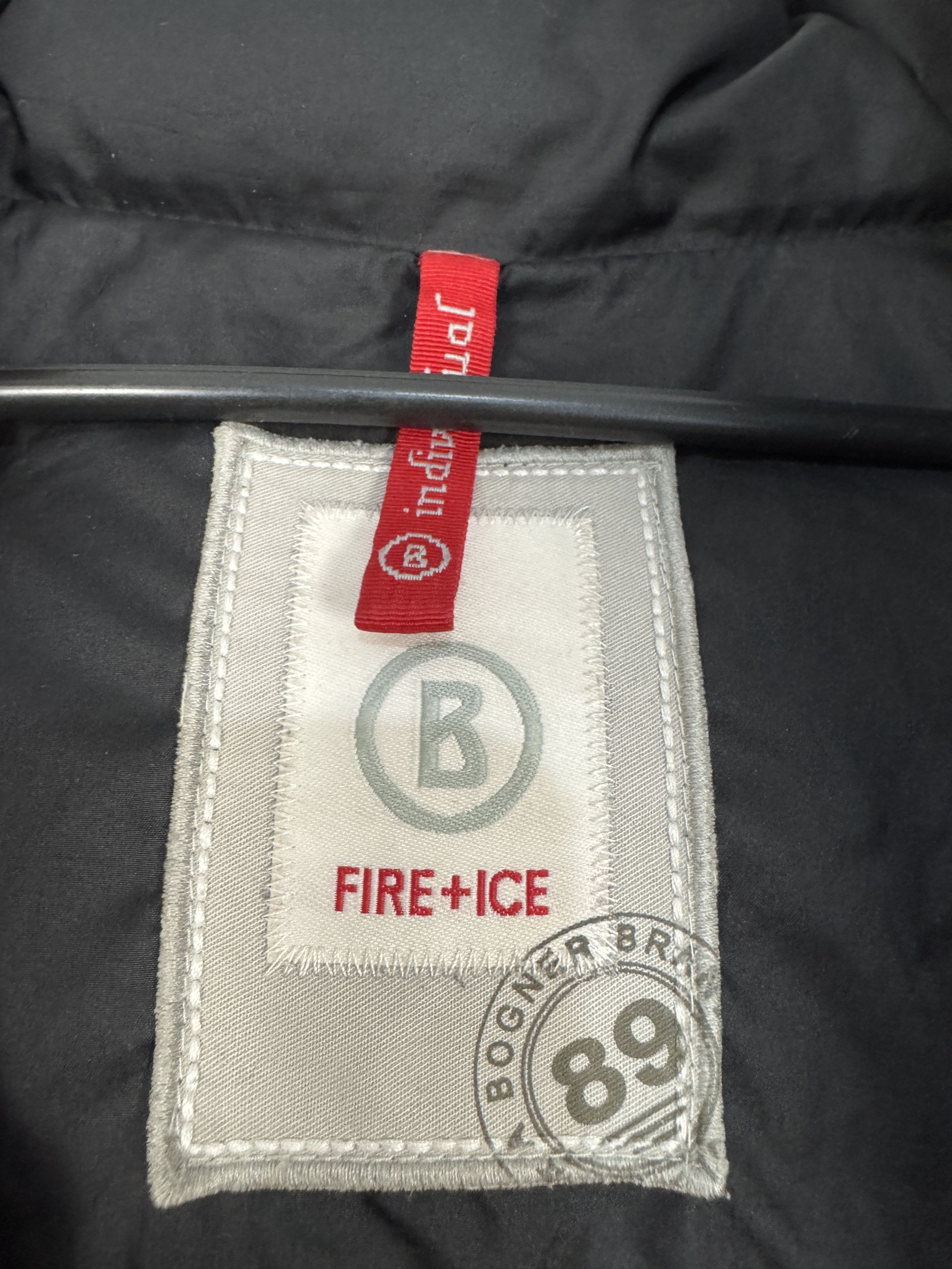 Bogner Bogner black puffer down jacket 600 M gorpcore snowboard Size M / US 6-8 / IT 42-44 - 5 Thumbnail