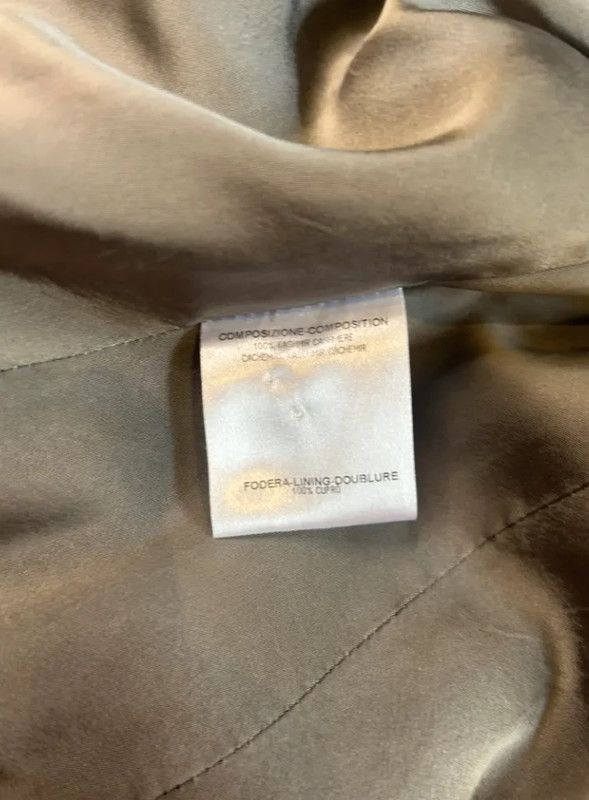 Alexander McQueen Rare and Exquisite 100% Cashmere Statement McQueen Coat Size M / US 6-8 / IT 42-44 - 8 Thumbnail