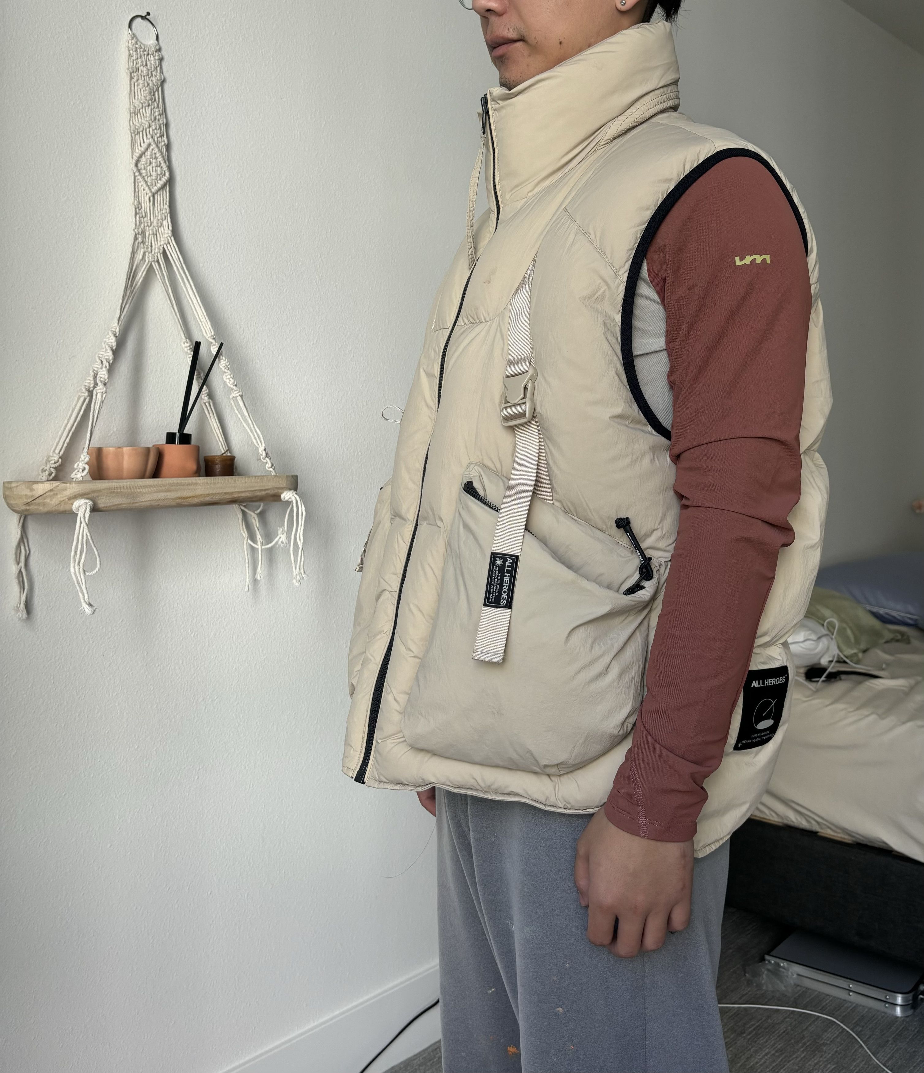 Designer Designer Brand Khaki Puffer Vest Size US M / EU 48-50 / 2 - 7 Thumbnail