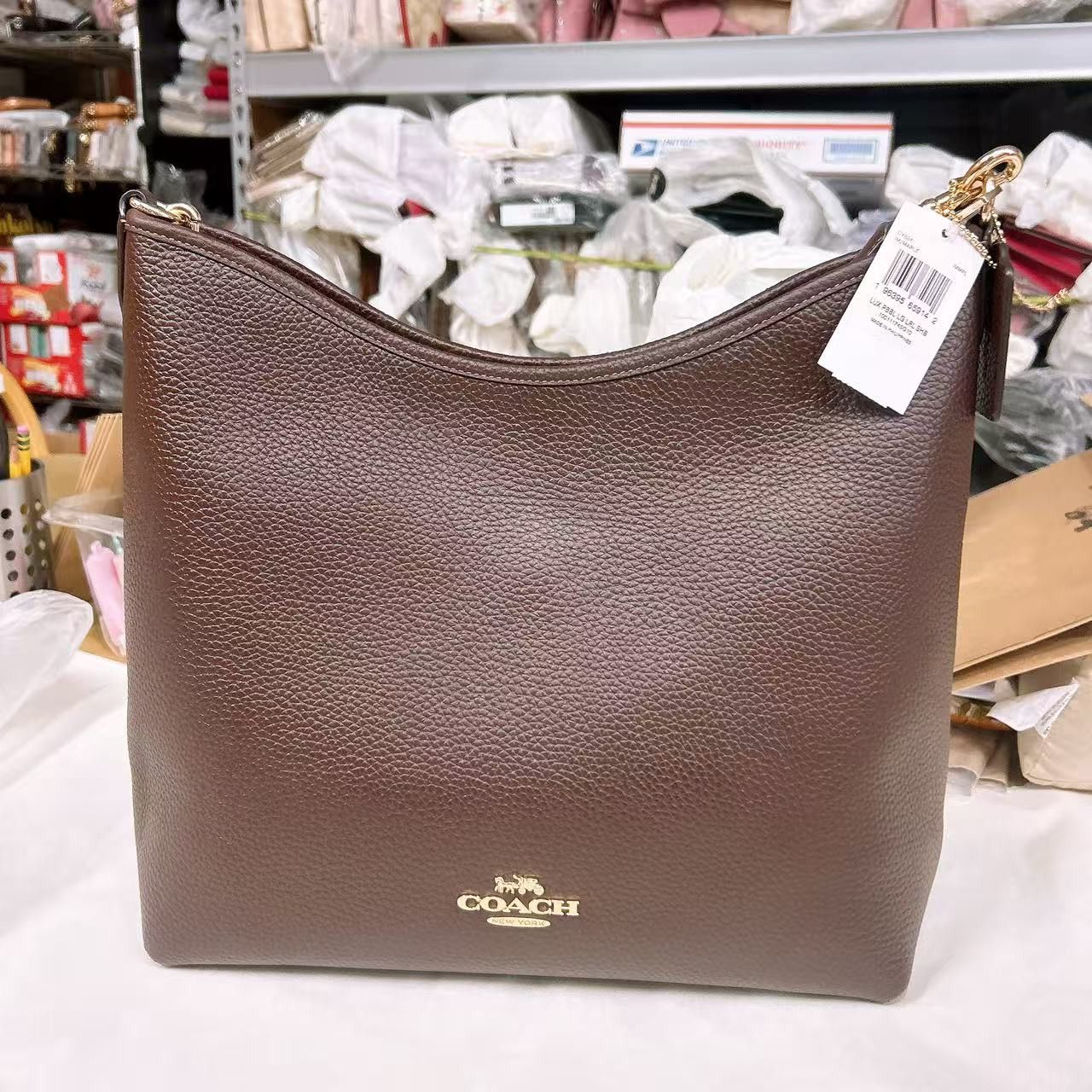 Coach NWT Coach Laurel Large Shoulder Bag CY684 Gold/ maple Size ONE SIZE - 4 Thumbnail