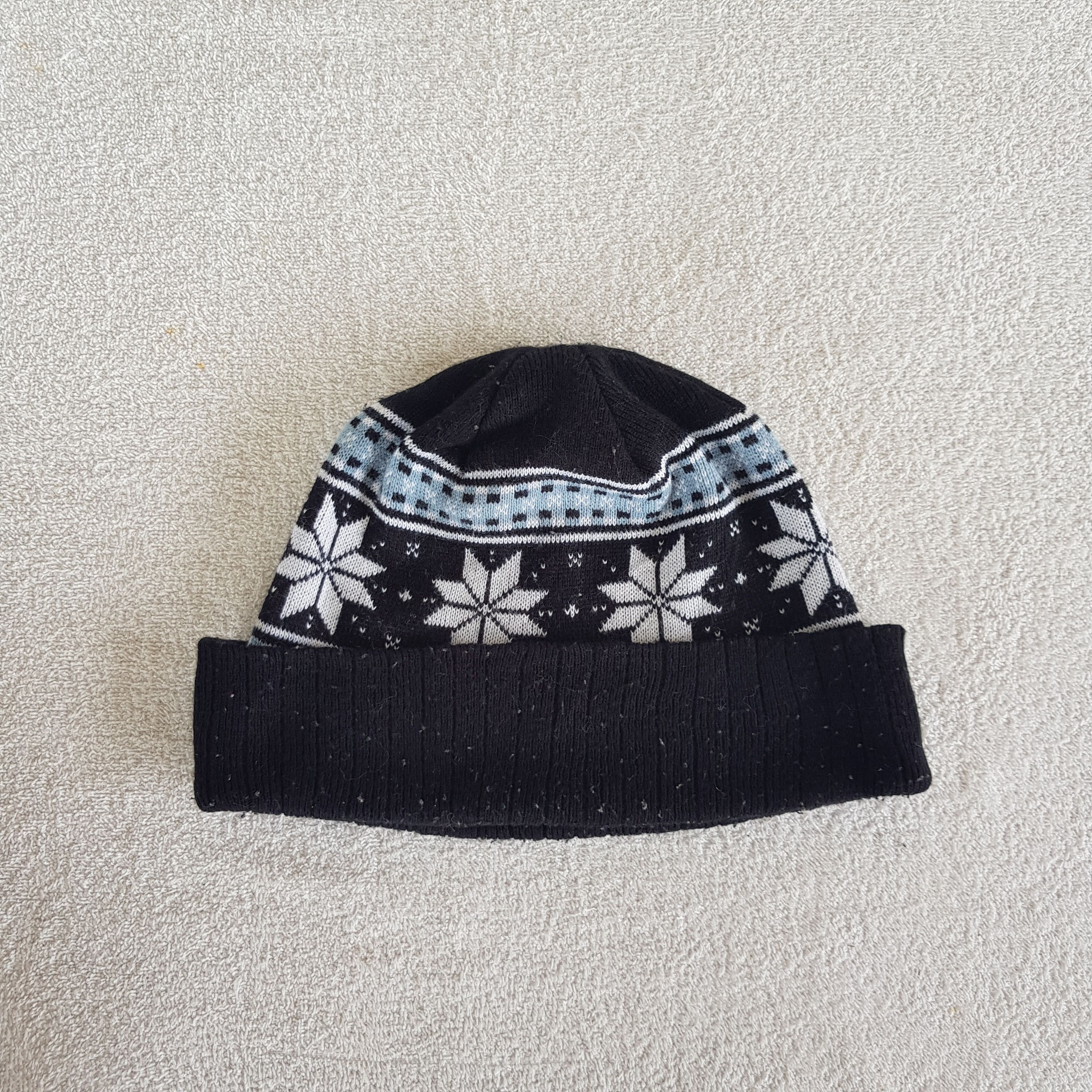 Other Vintage Norway Pattern Ribbed Beanie Snow Caps Hats. Size ONE SIZE - 5 Thumbnail