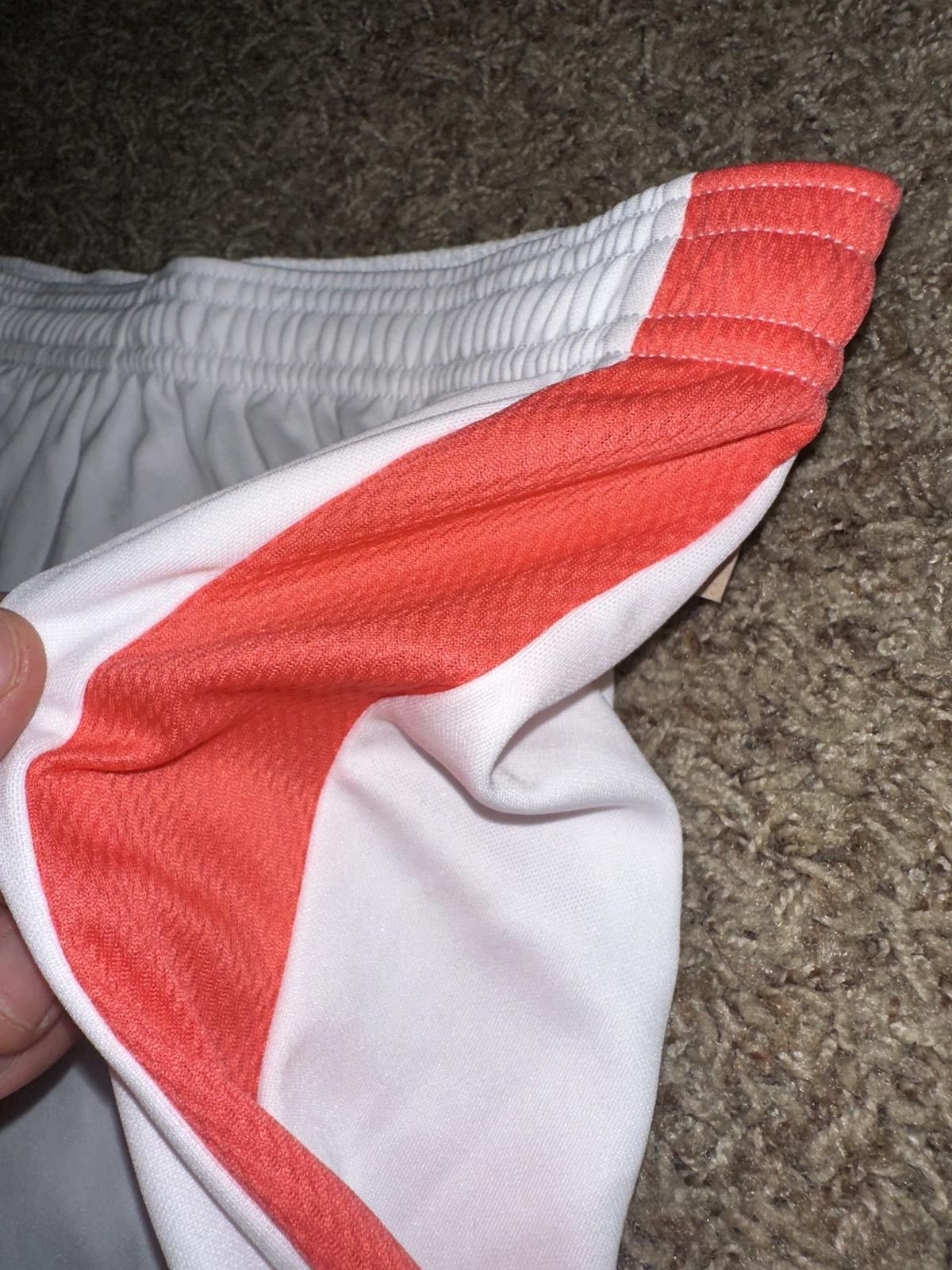 Nike Nike Women’s Dri-FIT Academy 23 Soccer Shorts Size 32" / US 10 / IT 46 - 3 Thumbnail