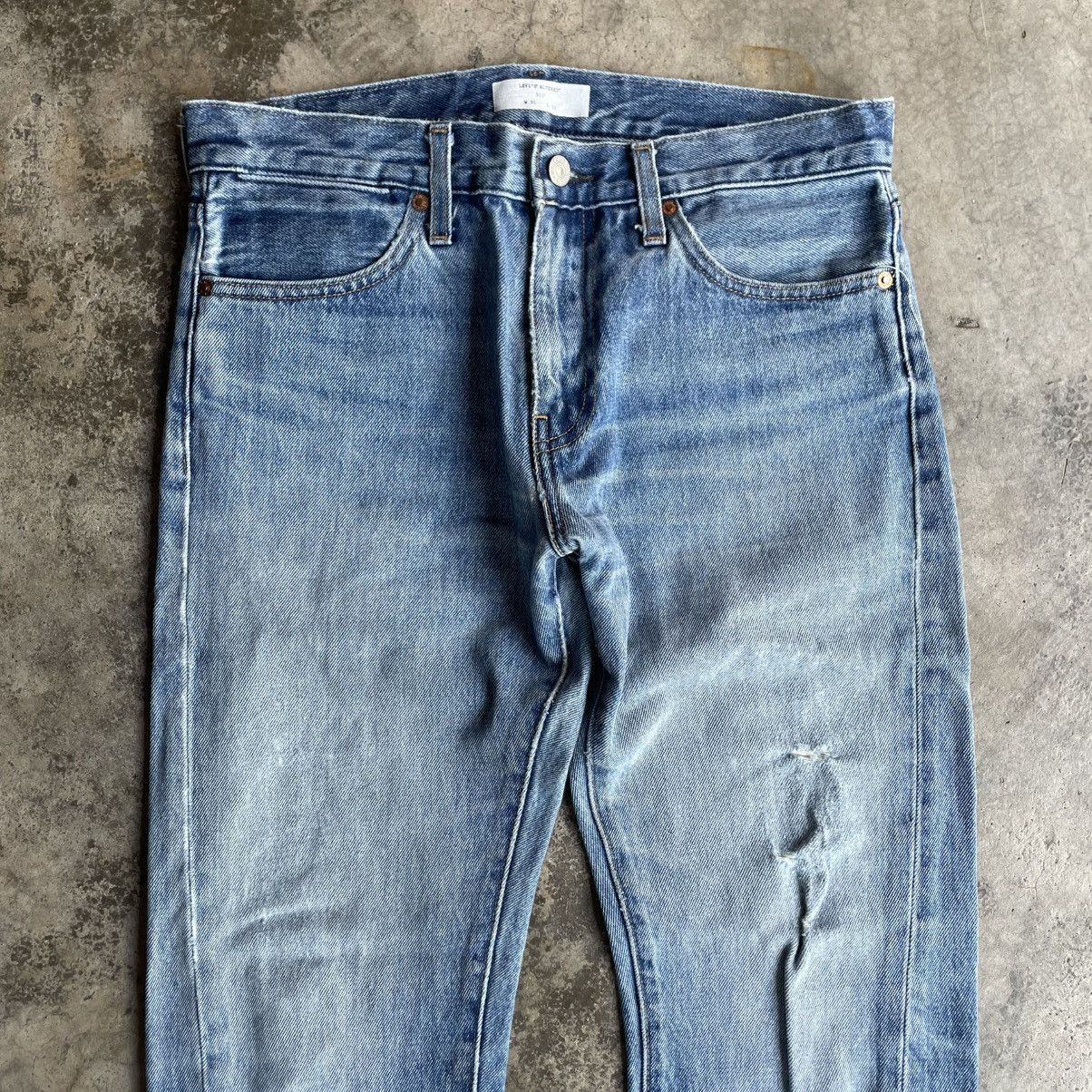Levi's Vintage Clothing 🔥Vintage Levis 511 Twist Curve Ripped Distress Deim Jeans Size US 32 / EU 48 - 2 Thumbnail