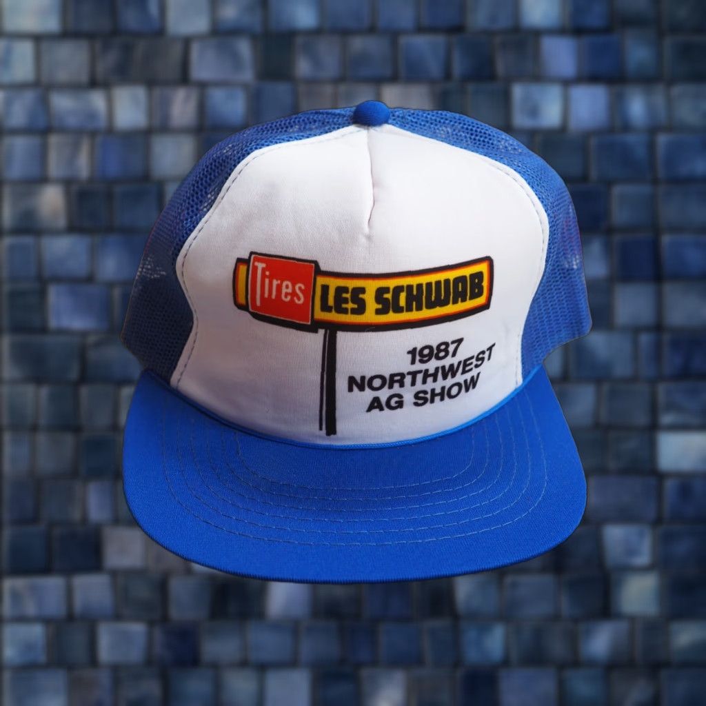 Vintage VTG 80s Les Schwab PNW 1987 Auto Cars White Blue Trucker Snapback Hat Cap OSFM Size ONE SIZE - 1 Thumbnail