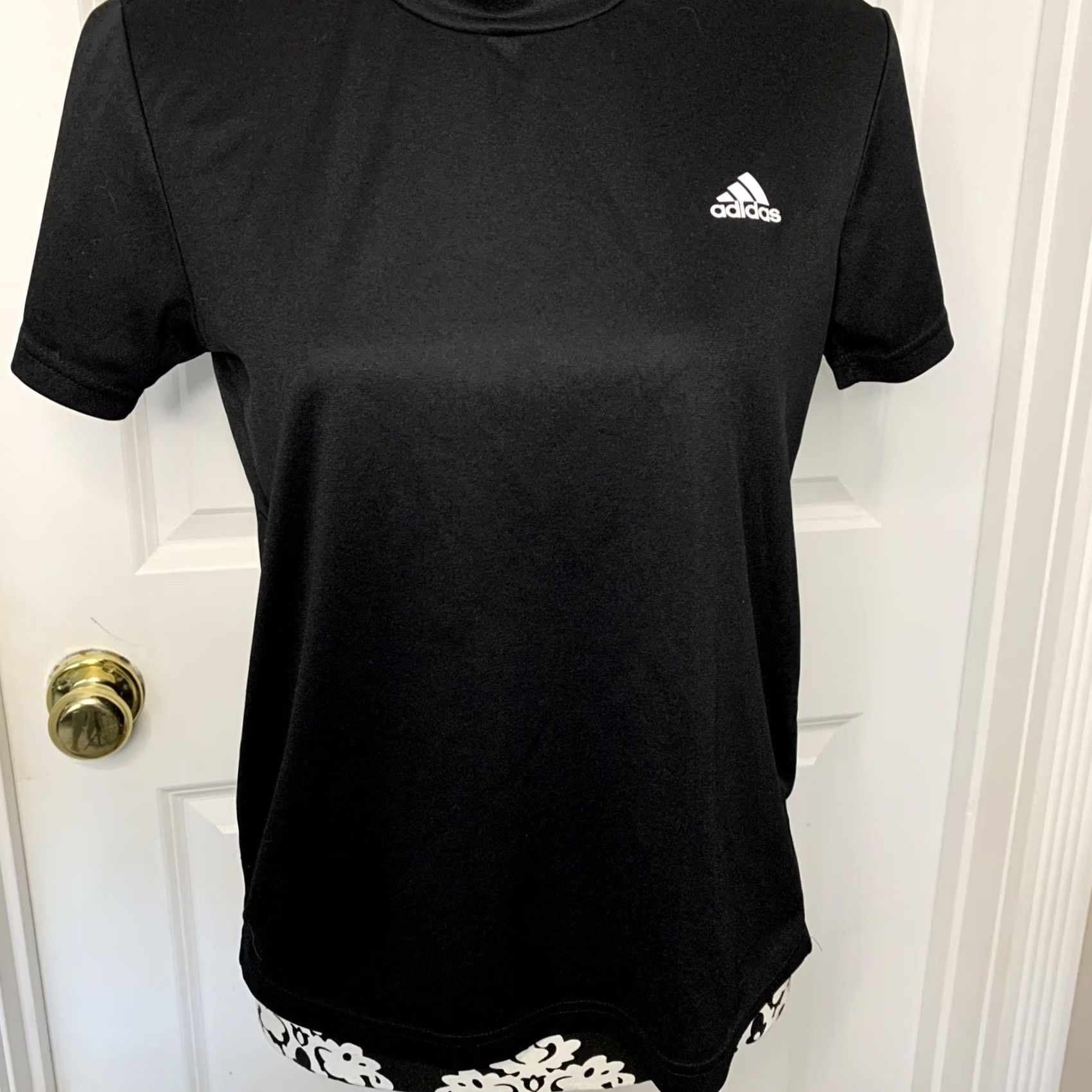 Adidas VINTAGE Adidas Areoready SZM Black Short Sleeve Athletic Workout Top Nike? Size 32" / US 10 / IT 46 - 3 Thumbnail