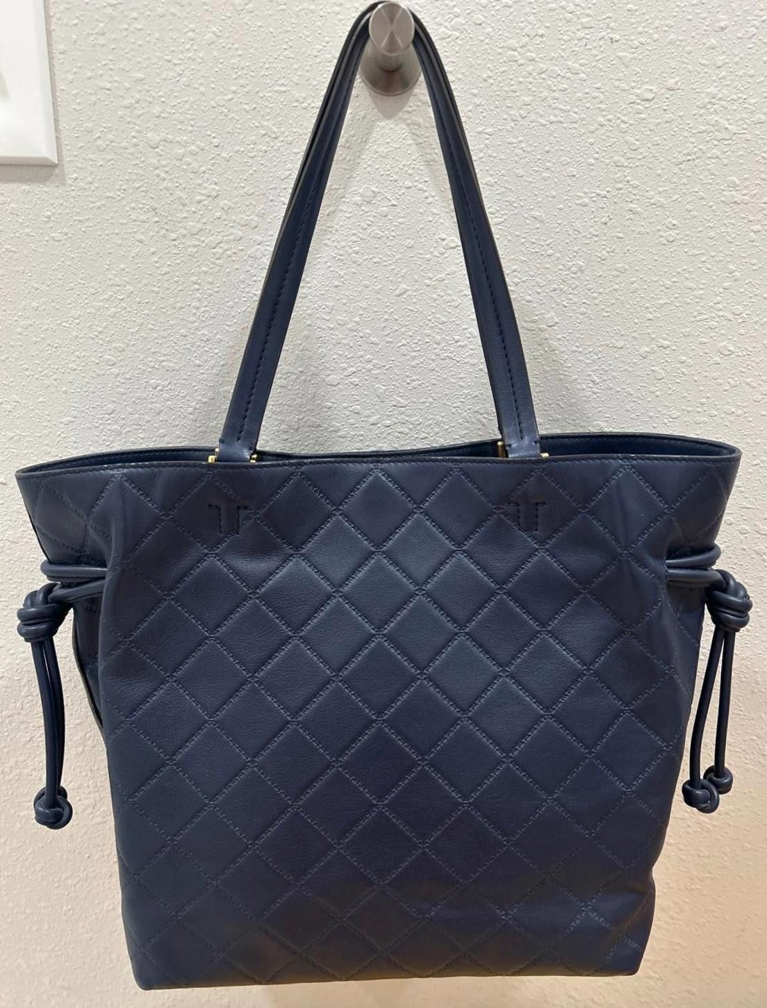 Designer Navy Tory Burch Georgia Quilted Tote Bag Size ONE SIZE - 3 Thumbnail