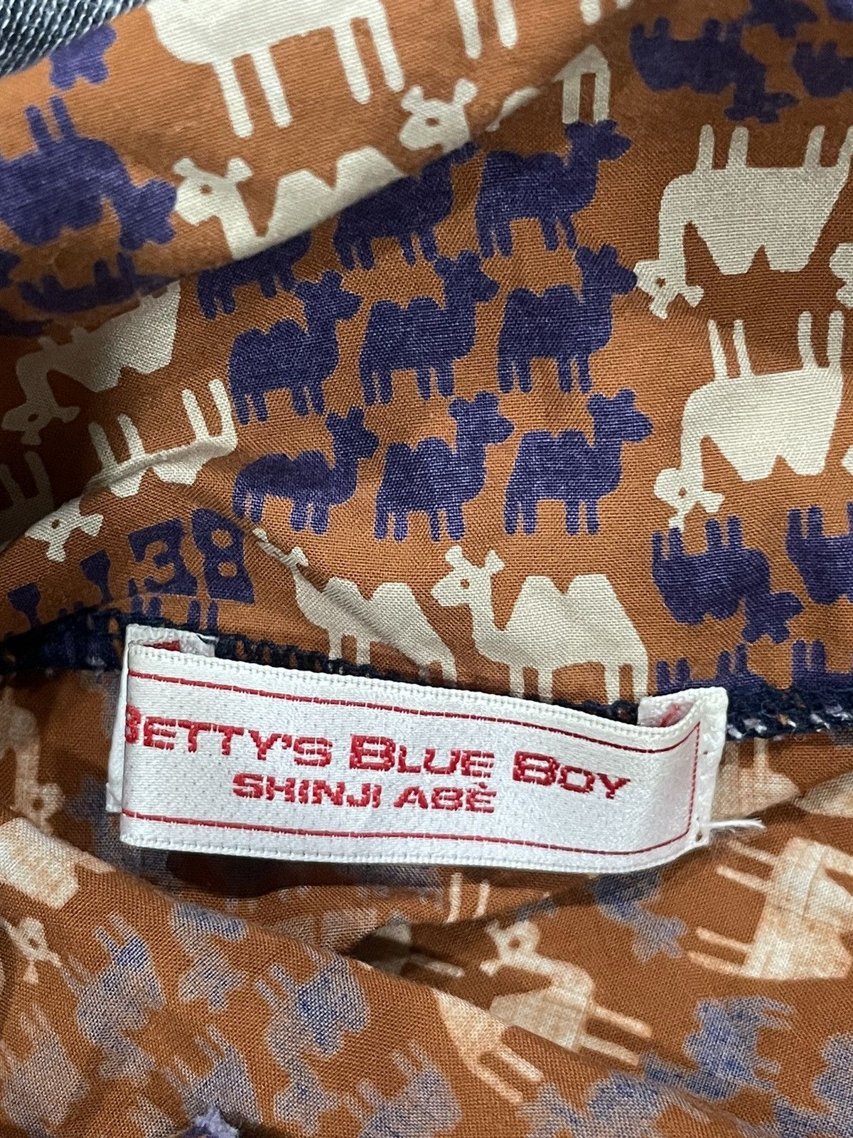 Japanese Brand Betty’s Blue Boy by Shinji Abe shirts Size US M / EU 48-50 / 2 - 4 Thumbnail