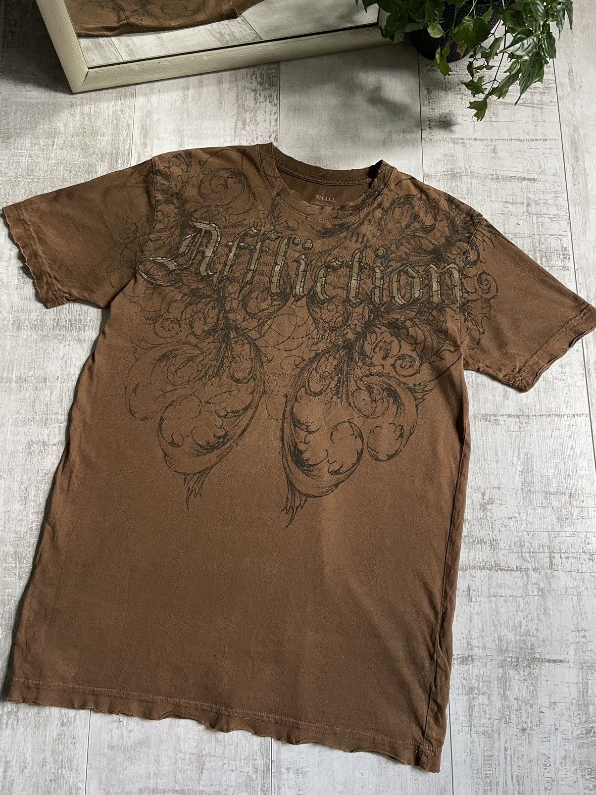 Affliction Vintage Y2K Affliction Brown T-Shirt Over Printed RARE Size US M / EU 48-50 / 2 - 3 Thumbnail