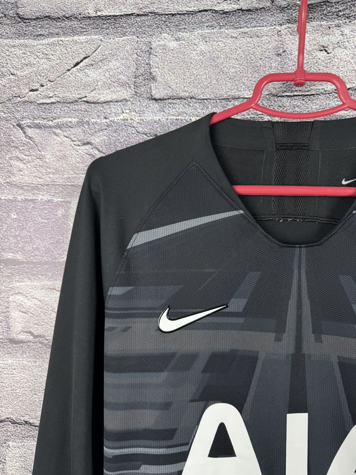 Nike Nike Tottenham Hotspur Goalkeeper Jersey Long Sleeve Size US M / EU 48-50 / 2 - 3 Thumbnail