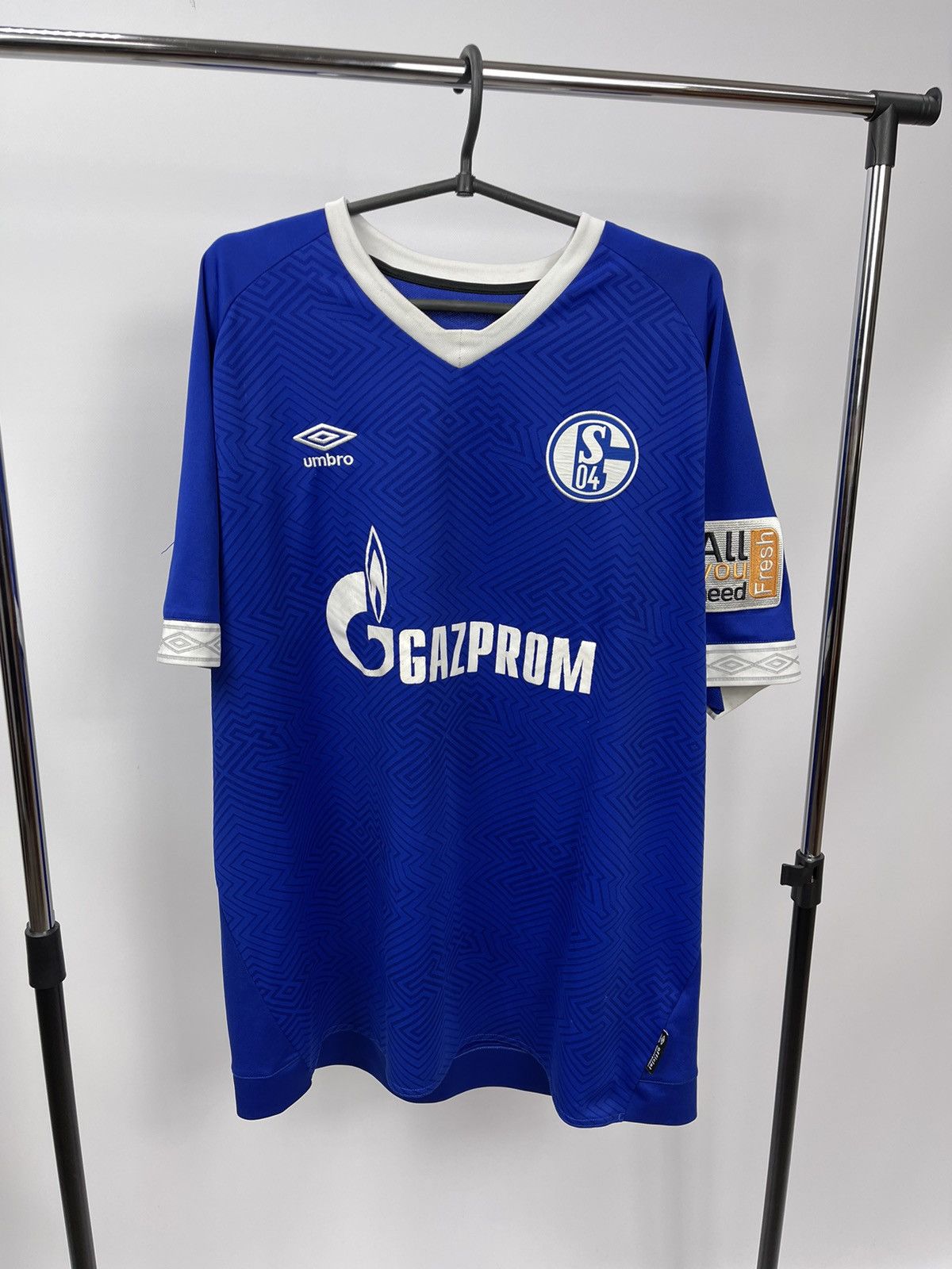 Umbro FC SCHALKE 04 GERMANY 2018/2019 HOME JERSEY SIZE XXL UMBRO Size US XXL / EU 58 / 5 - 1 Thumbnail