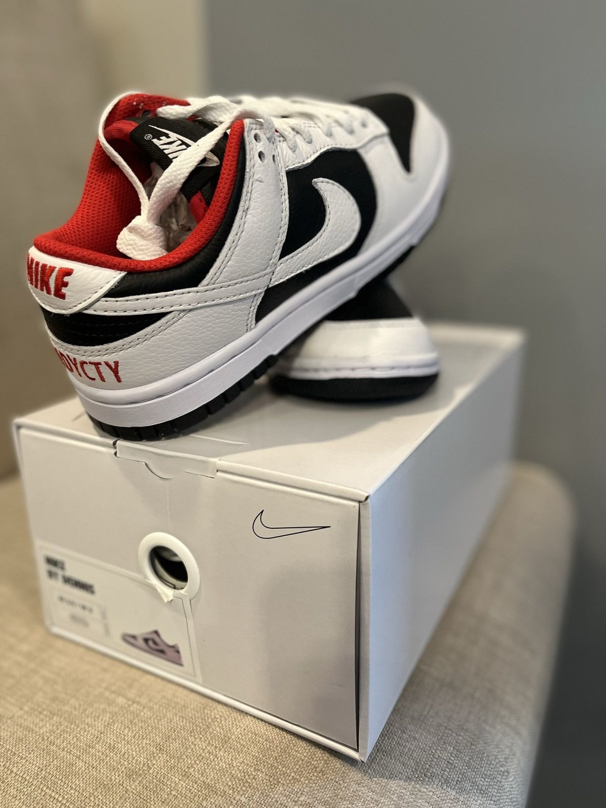 Nike Nike ID: Nike Dunk low (Reverse Panda) Size US 5 / IT 35 - 5 Thumbnail