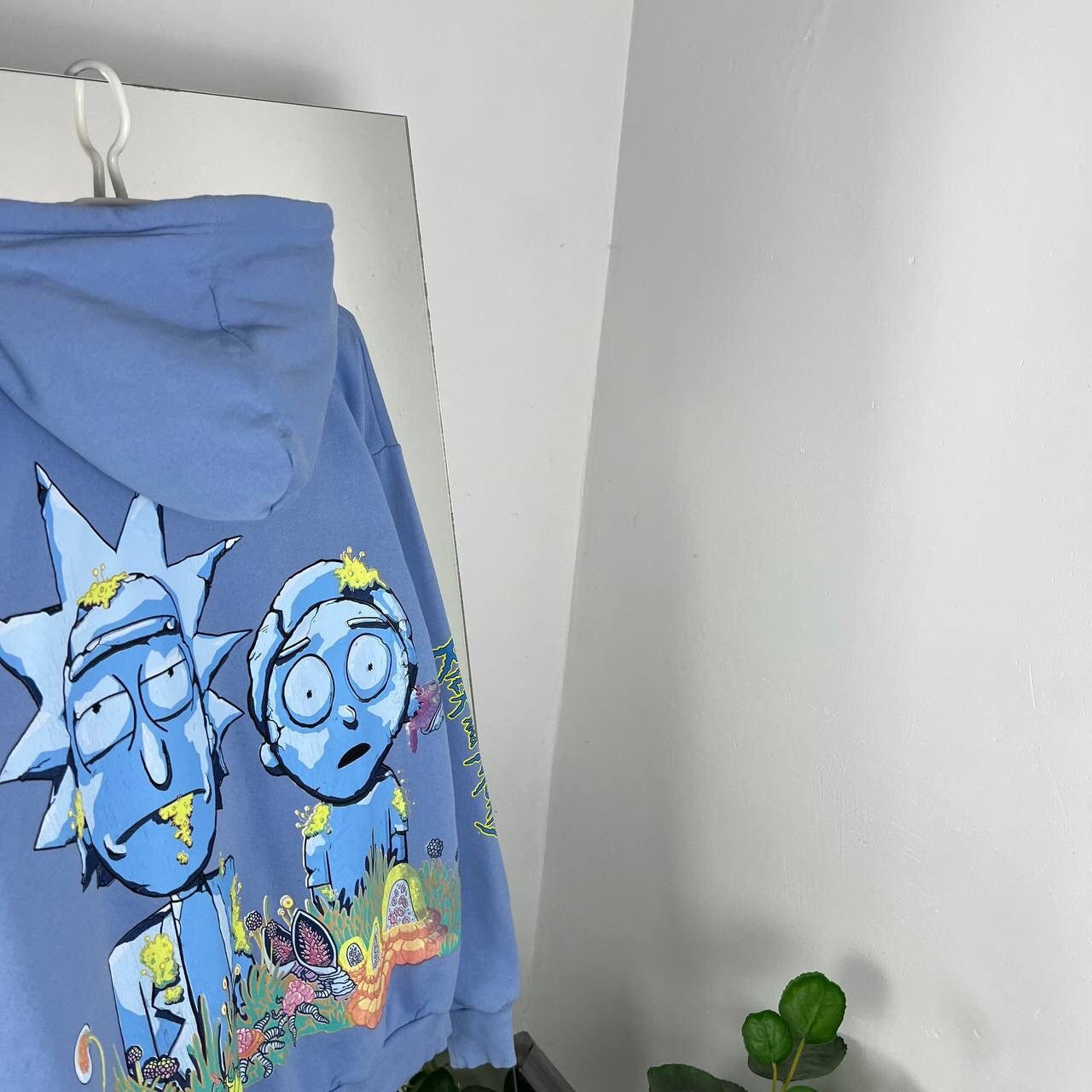 Cartoon Network Rick And Morty Psychedelic Alice In Wonderland Hoodie Y2k Size US M / EU 48-50 / 2 - 3 Thumbnail