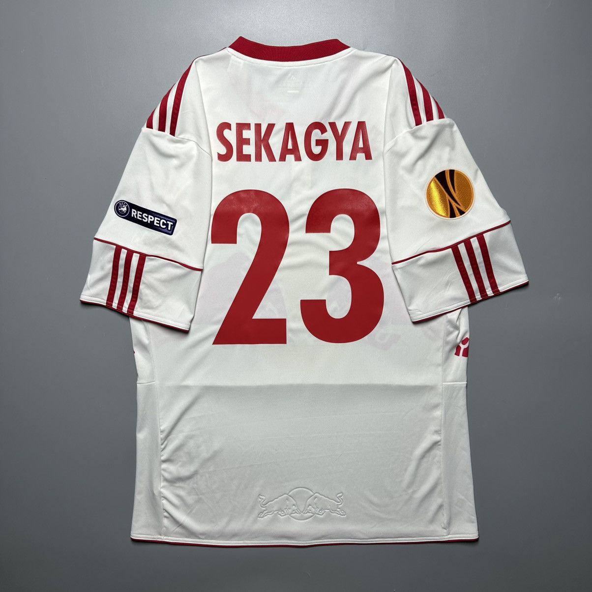 Vintage RED BULL SALZBURG ADIDAS 2011/2012 SOCCER JERSEY #23 SEKAGYA Size US L / EU 52-54 / 3 - 1 Thumbnail