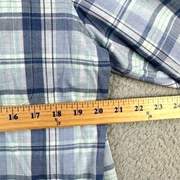 Vineyard Vines Vineyard Vines Button-Down Shirt Mens Medium Blue Plaid Long Sleeve Pocket Logo Shirt Size US M / EU 48-50 / 2 - 7 Thumbnail