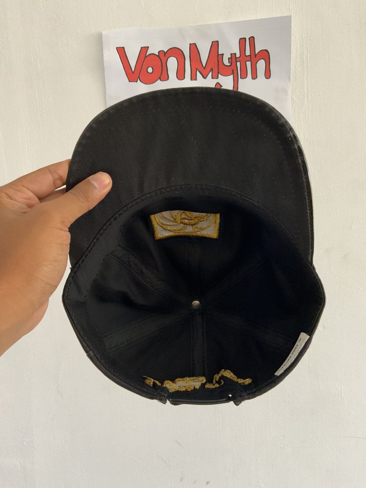 Vintage Vintage MGMG LAs Vegas inspired Medussa Logo Hat Size ONE SIZE - 7 Thumbnail