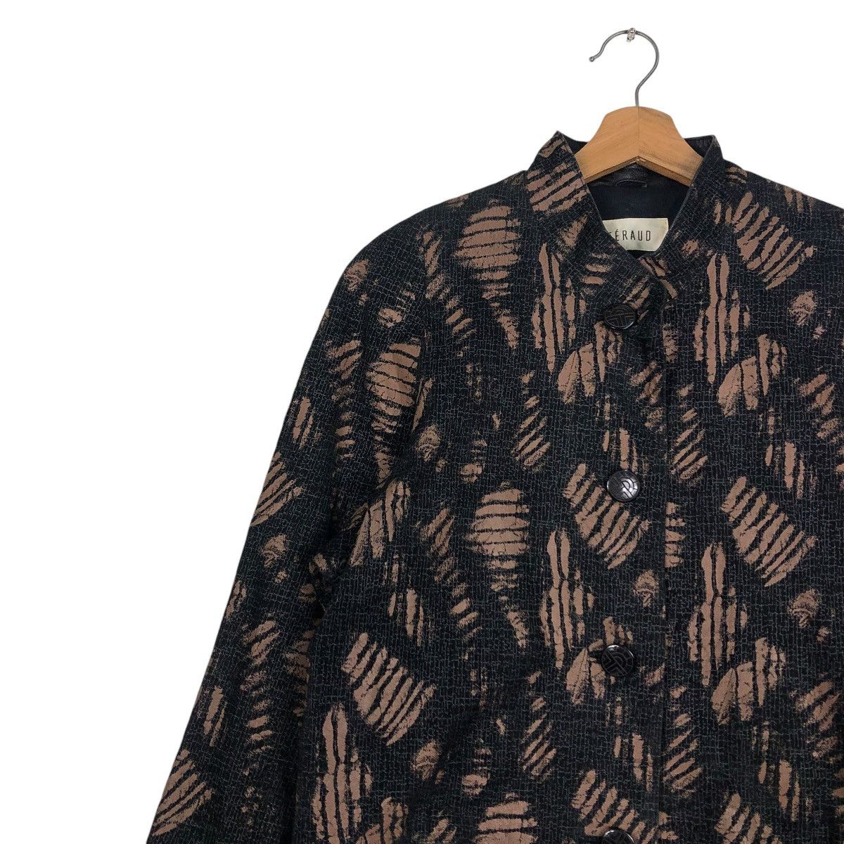 Japanese Brand 🔥VINTAGE LEATHER BUTTON JACKET FLORAL FERAUD ISSEY MIYAKE Size M / US 6-8 / IT 42-44 - 7 Thumbnail