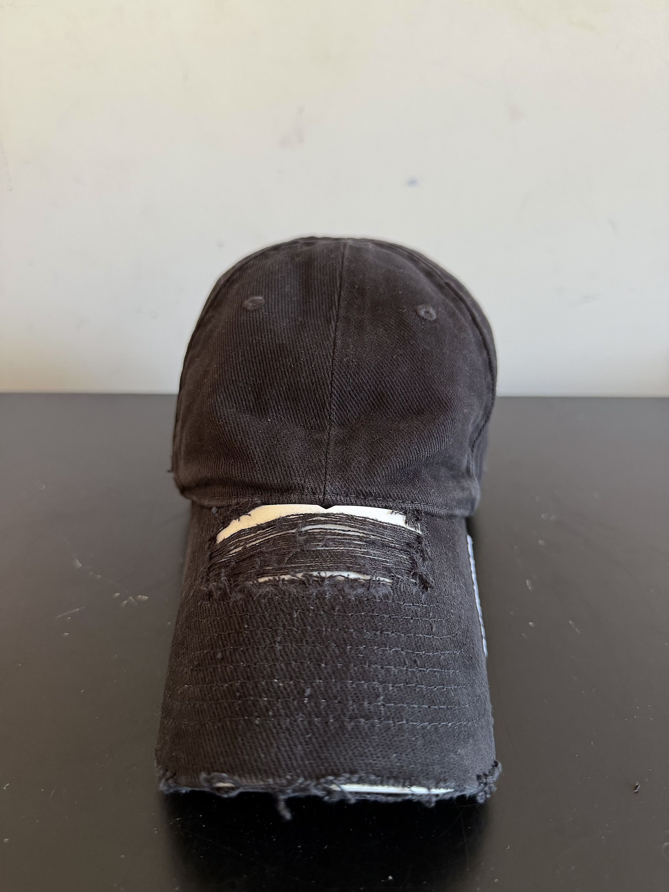 Balenciaga New Distressed Brim Logo Cap (M) 57 CM Size ONE SIZE - 3 Thumbnail