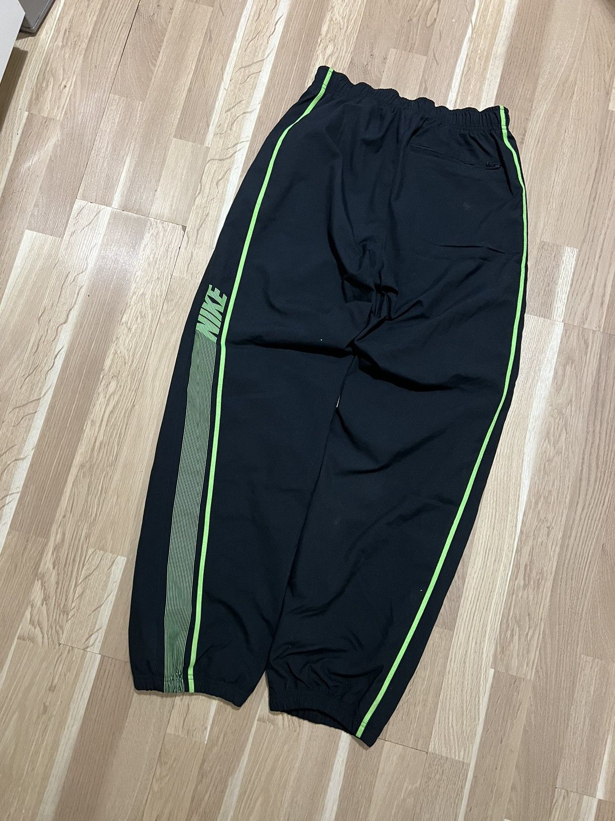 Nike × Vintage Nike vintage drill sweat pants black big logo y2k style Size US 31 - 6 Thumbnail
