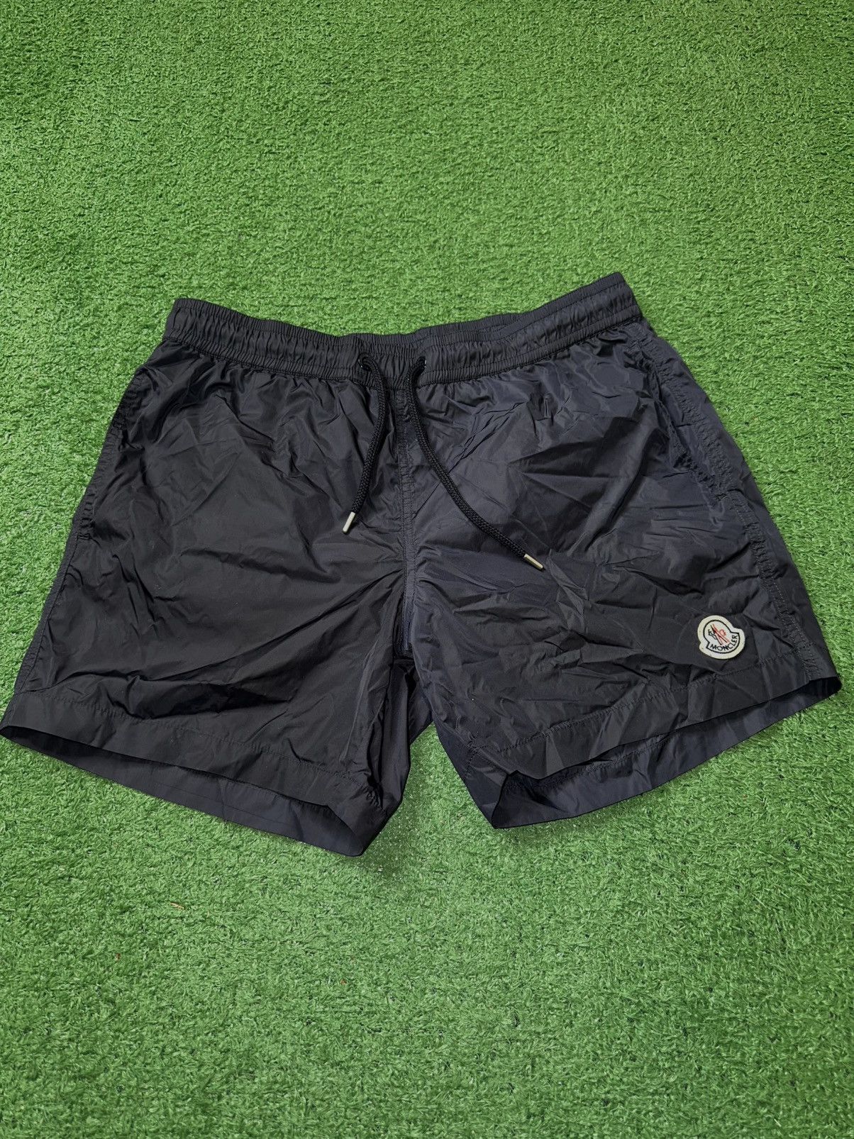 Moncler Moncler Boxer Mare shorts Size US 30 / EU 46 - 1 Thumbnail