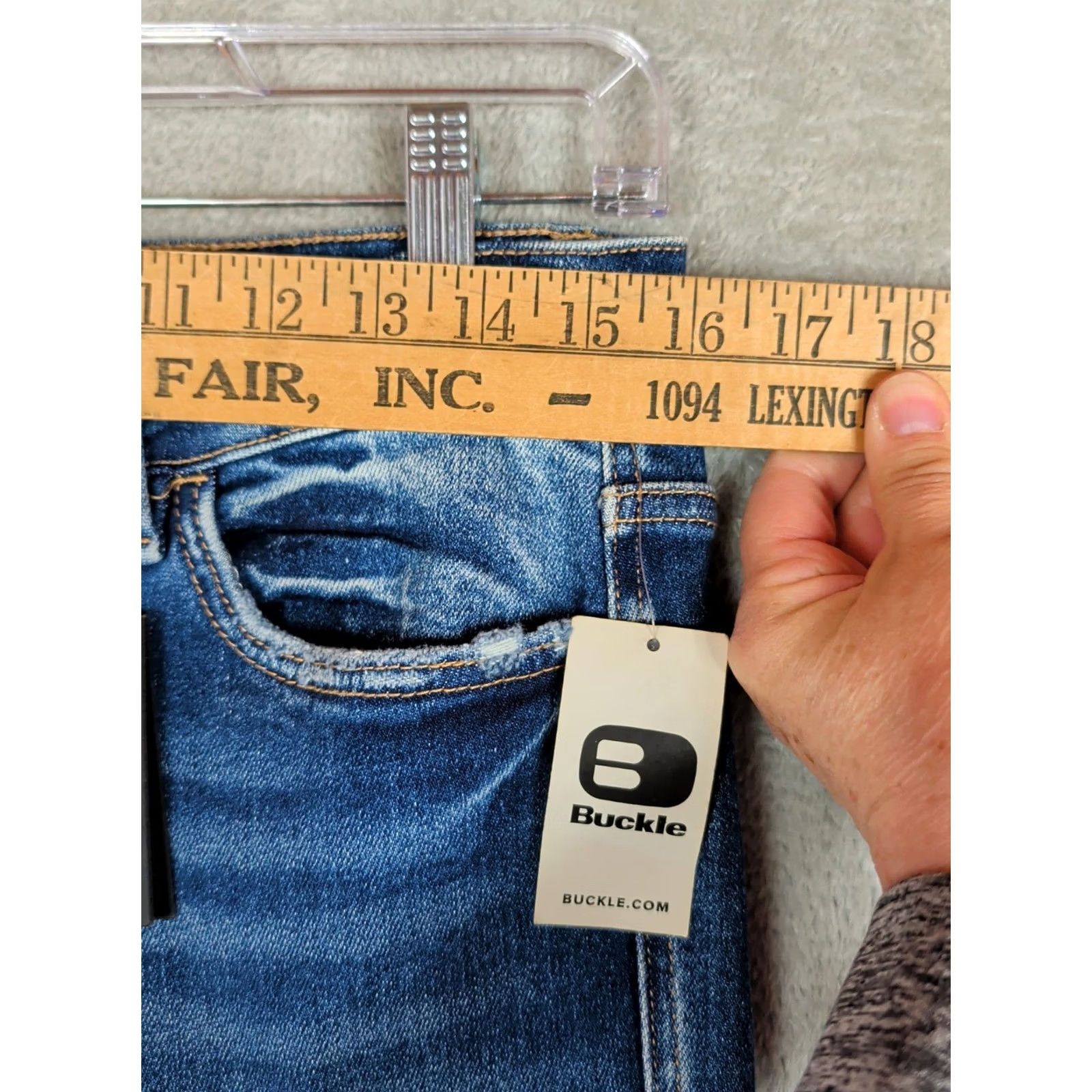 Vintage Flying Monkey Jeans Women 30x30 High Rise Flare Distressed Blue Denim Hippie 80s 90s Retro Boho Regular Fit Jeans Women Size 30" / US 8 / IT 44 - 6 Thumbnail