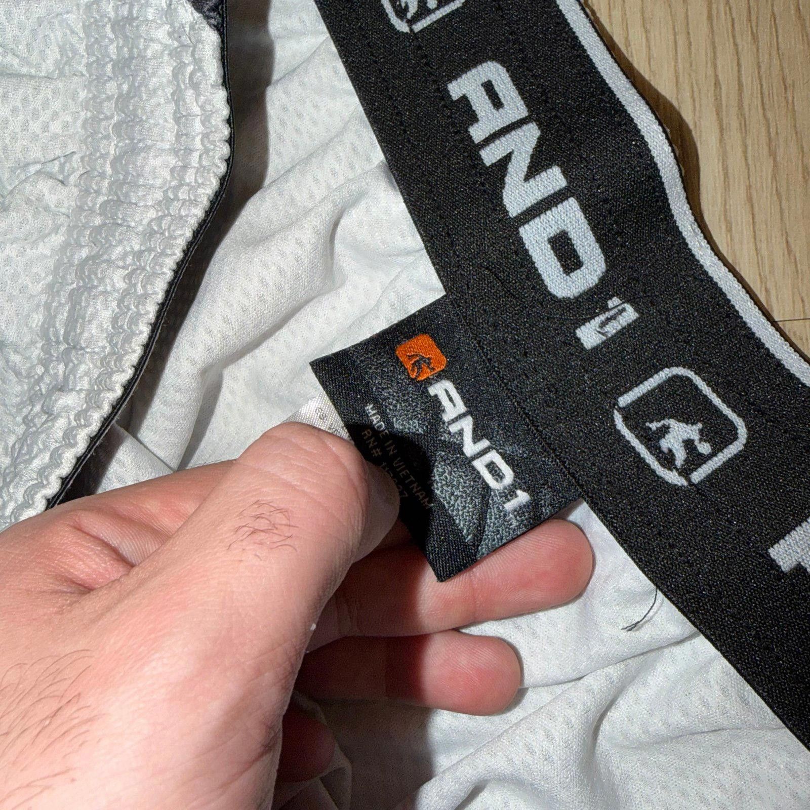 JW Anderson AND1 Black/White Hoop Shorts Mens XL Vintage Y2K 90s Size US 34 / EU 50 - 5 Thumbnail