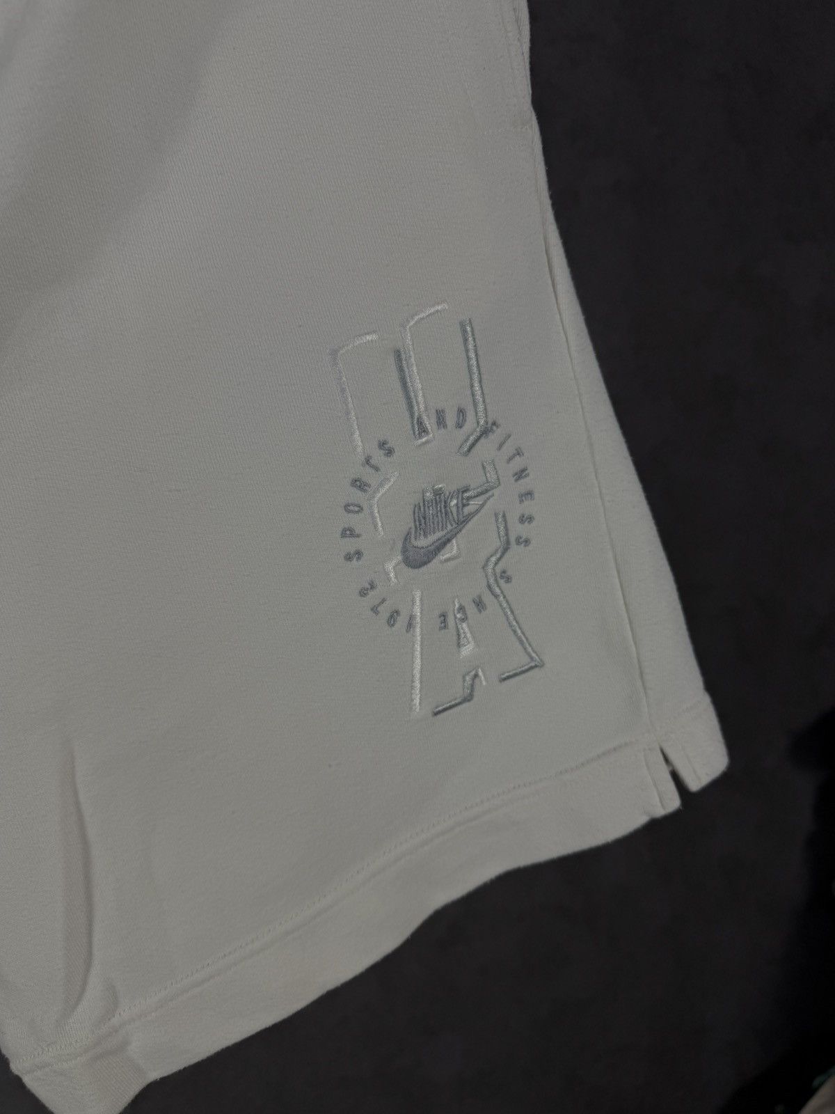 Nike Nike swoosh vintage shorts Size US 34 / EU 50 - 3 Thumbnail