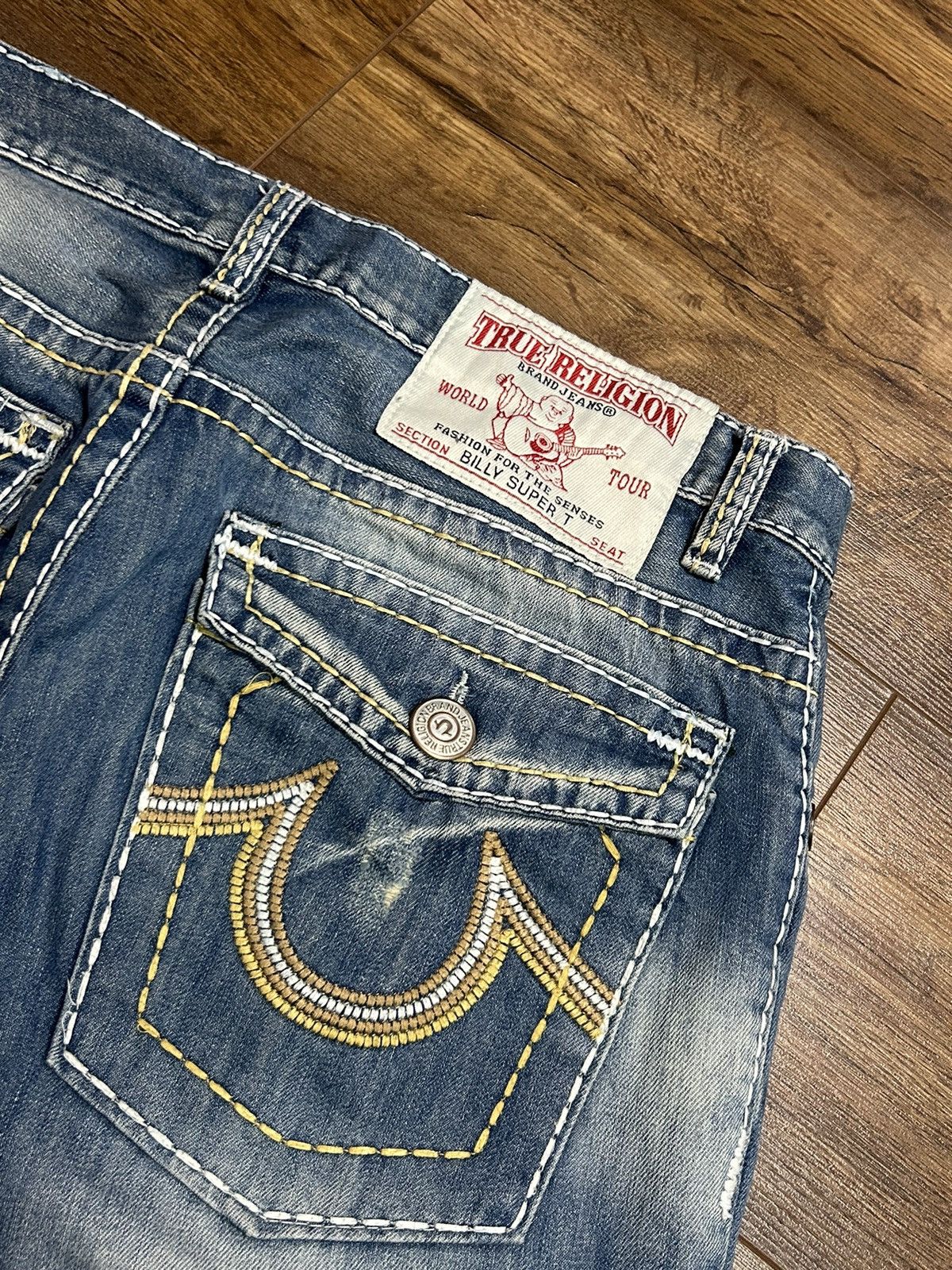 Japanese Brand × True Religion Vintage Y2K True Religion wide leg distressed shorts Size US 36 / EU 52 - 2 Thumbnail