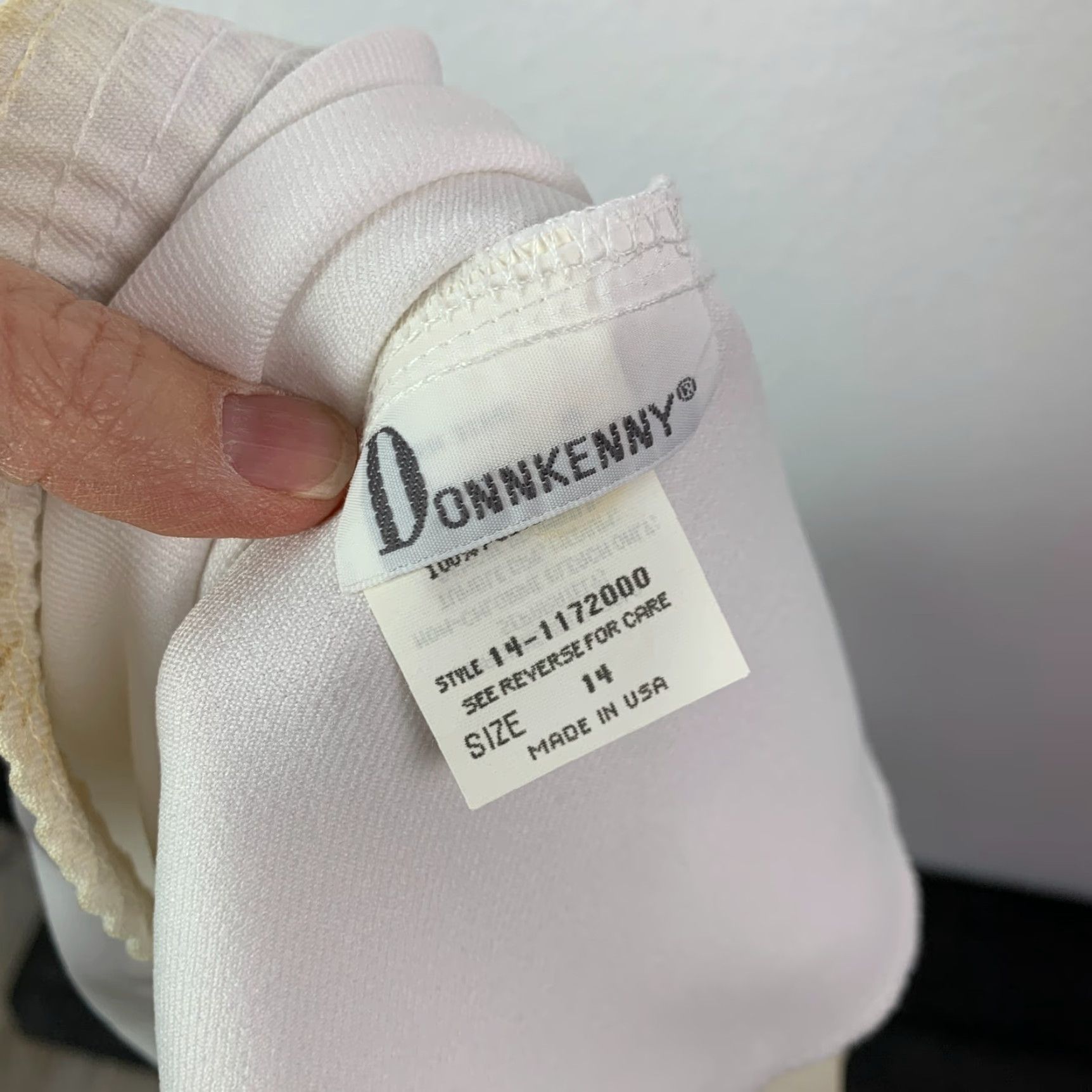 Vintage VINTAGE Donnkenny White Mini Short Retro Mod Skirt Polyester 14 Women Sized 14 7 1970s Secretary/Geek White Size 36" / US 14 / IT 50 - 7 Thumbnail