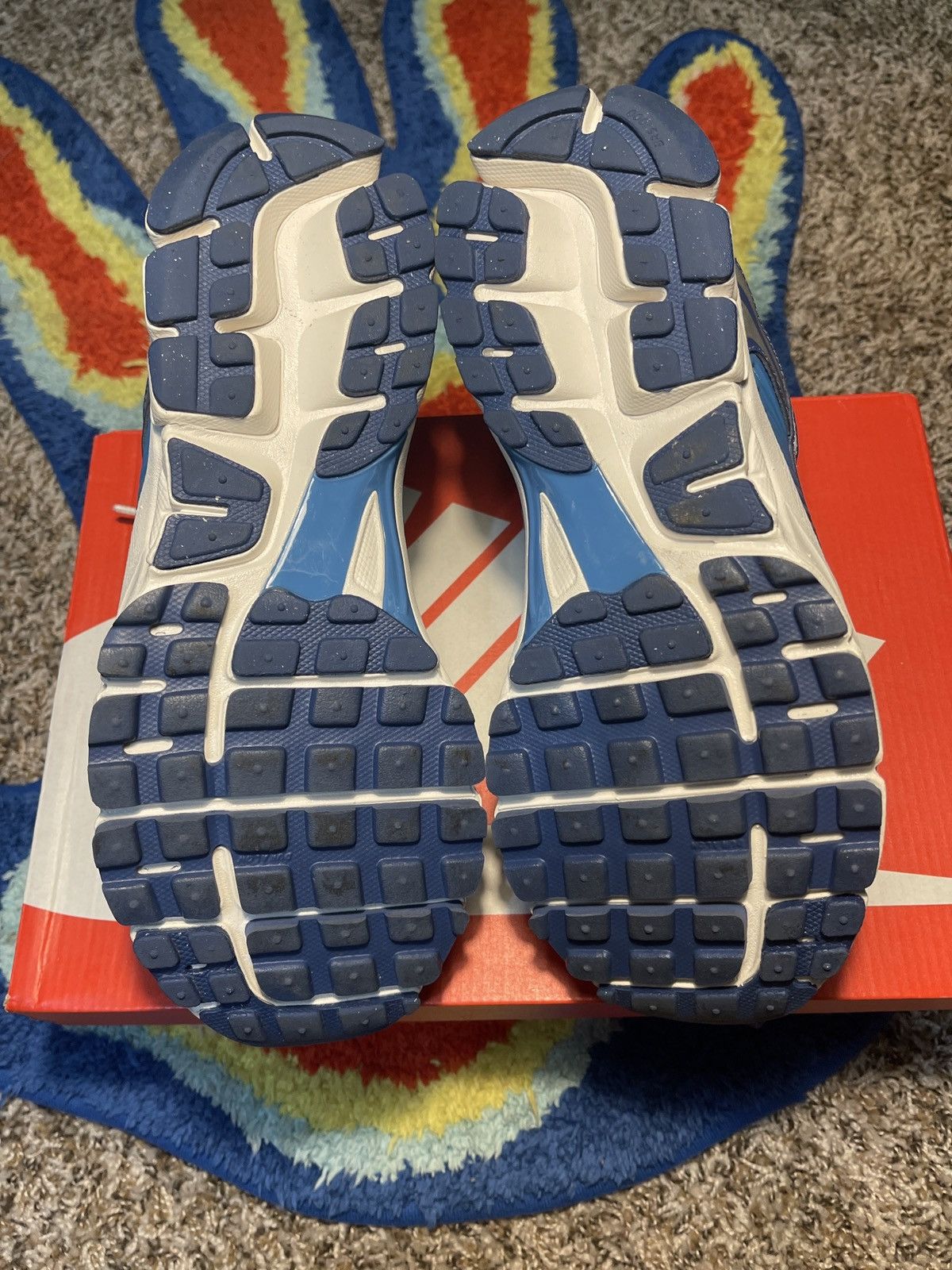 Nike Nike Air Zoom Vomero 5 Size US 8 / EU 41 - 6 Thumbnail