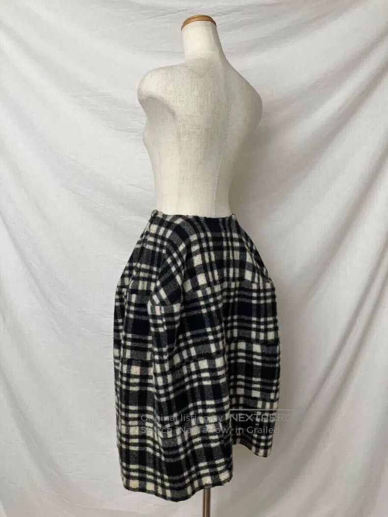 Comme des Garcons Comme Des Garcons size XS Black Plaid Skirt Size 23" - 3 Thumbnail