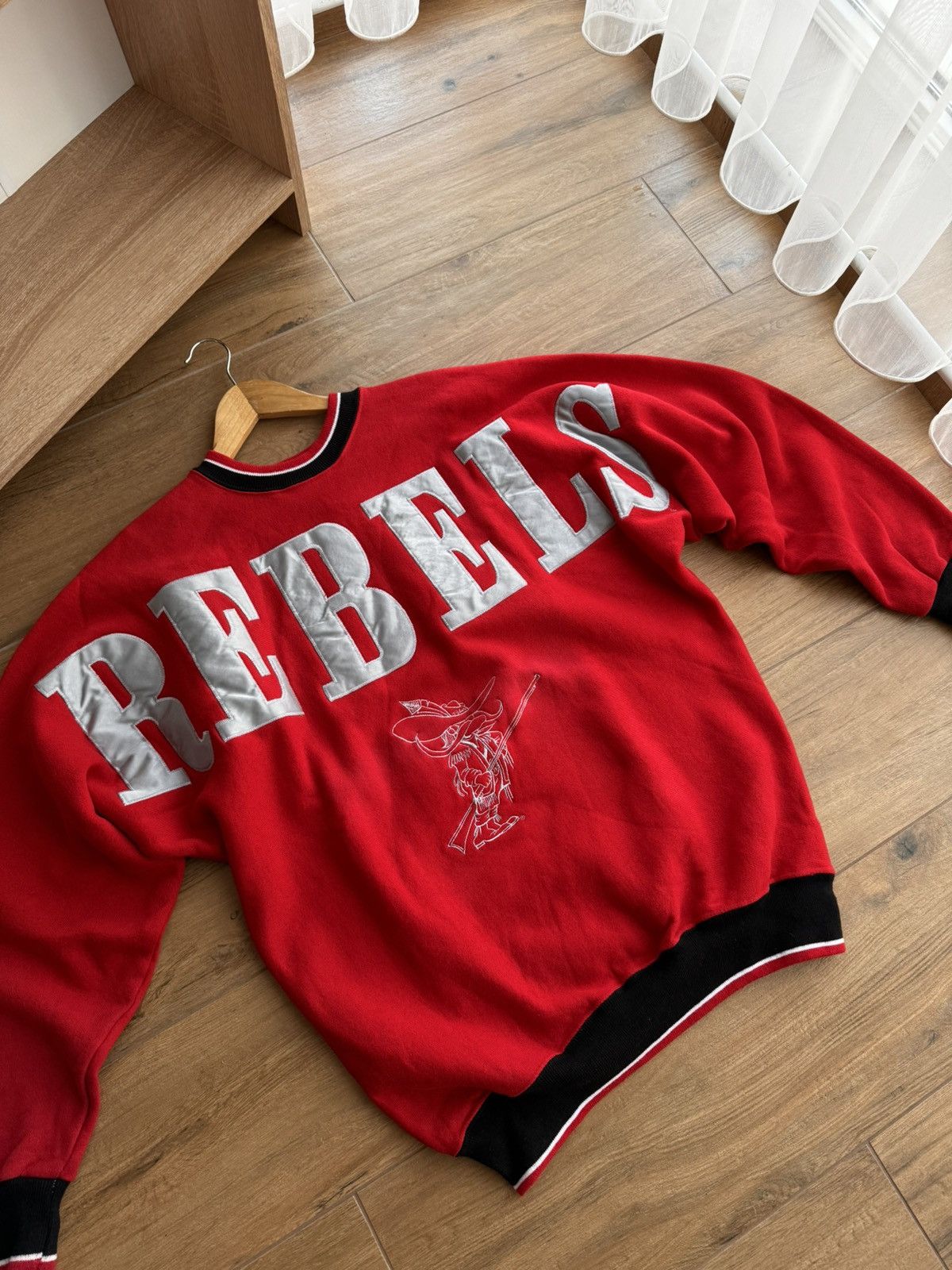 NHL × Vintage Vintage Rebels Red Druid Hockey by Legends Logo Sweatshirt Size US M / EU 48-50 / 2 - 8 Thumbnail