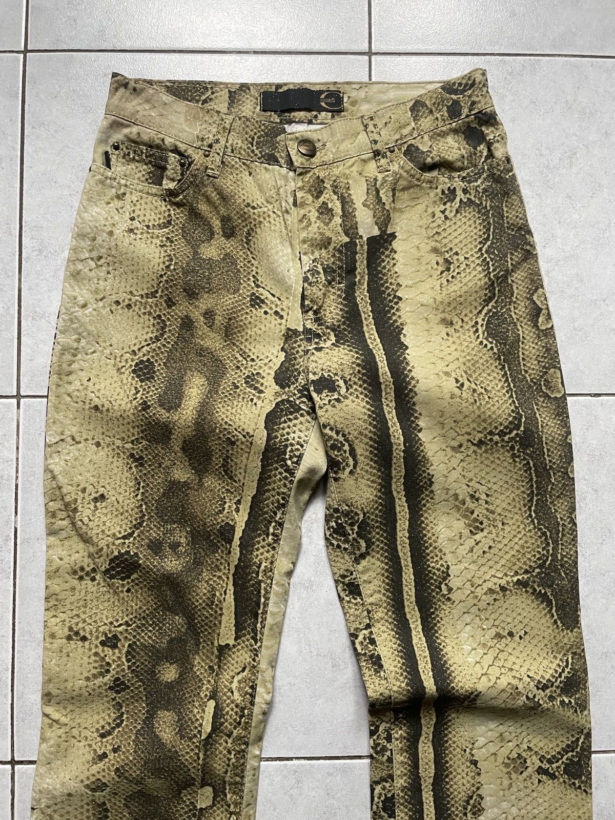 Roberto Cavalli Just Cavalli Vintage SnakeSkin Flared Jeans Size 27" / US 4 / IT 40 - 3 Thumbnail