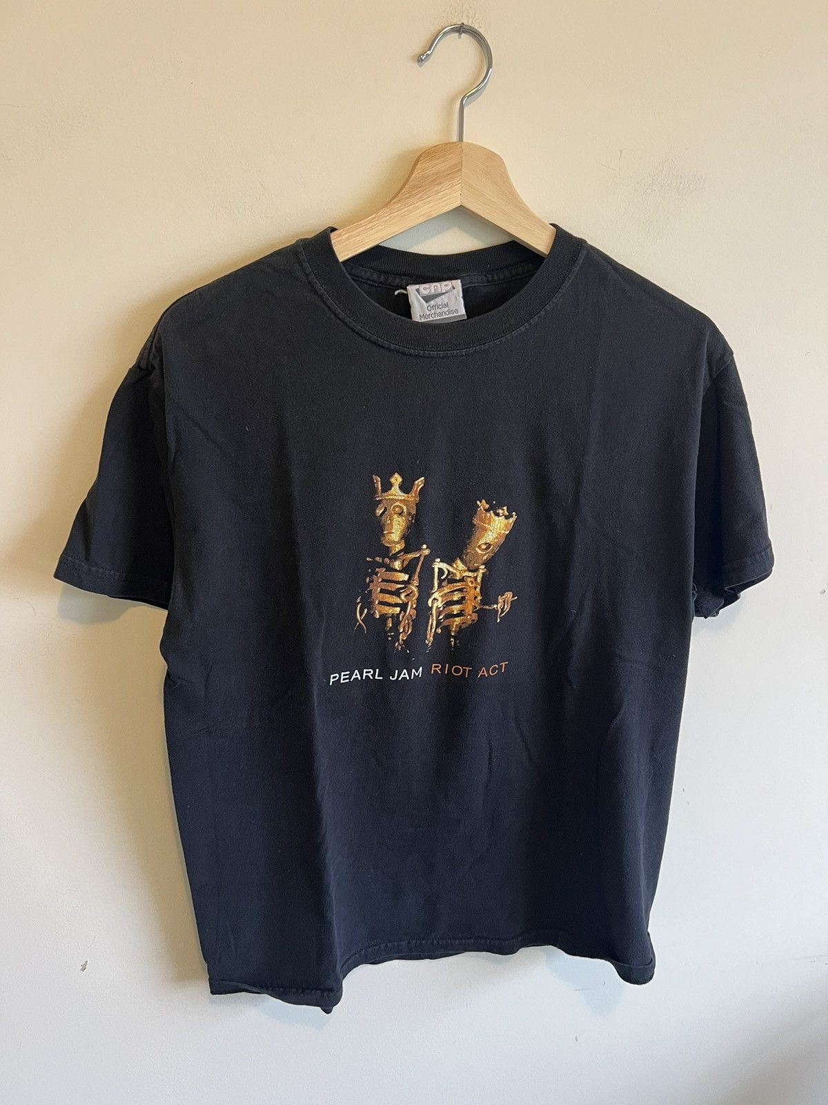 Pre-owned Band Tees 2003 Pearl Jam Riot Act Tshirt In Black