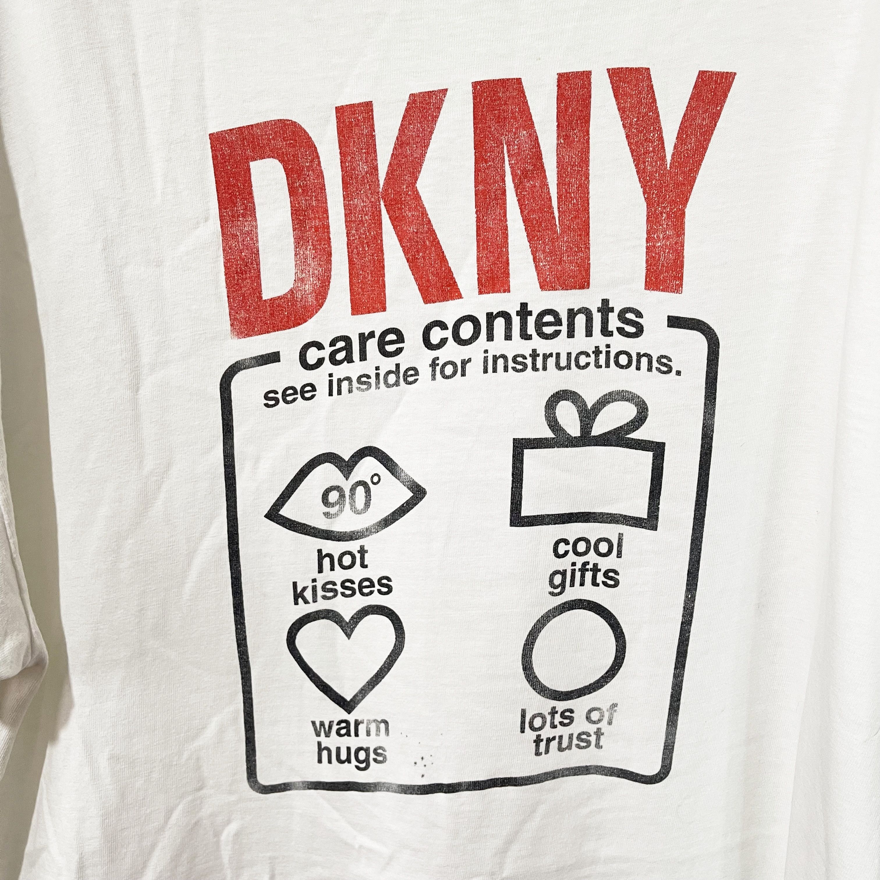 DKNY Vintage 90s DKNY T-Shirt Size US XL / EU 56 / 4 - 2 Thumbnail