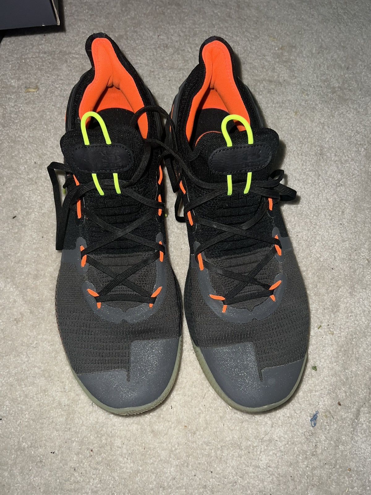 image of Under Armour Ua Curry 6 Shoes in Black, Men's (Size 14)