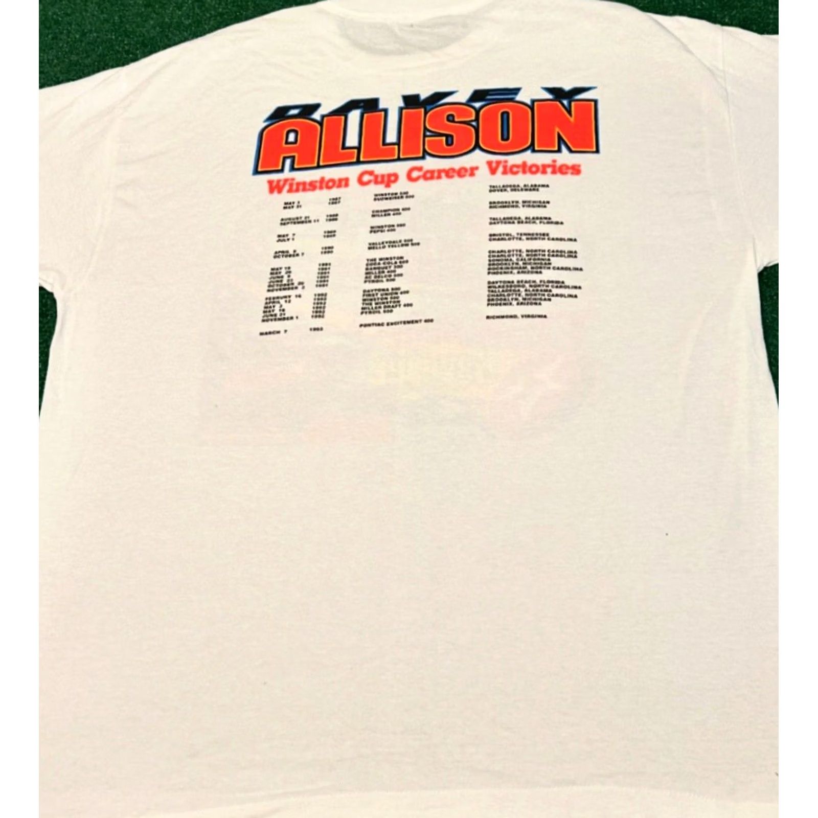 NASCAR VINTAGE NASCAR Davey Allison In Memory 1993 VTG Shirt Mens Size XXL Texaco 90s White Short Sleeve T-Shirt Mens 2XL Size US XXL / EU 58 / 5 - 2 Thumbnail