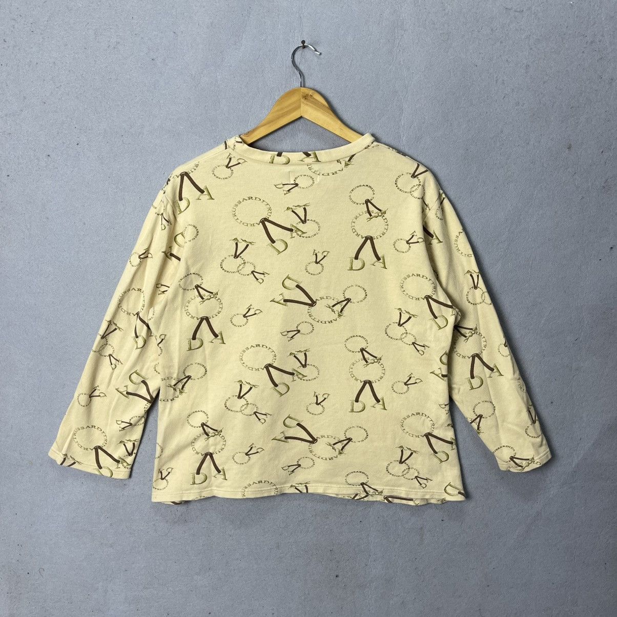 Trussardi Vintage Trussardi Monogram Pattern Sweatshirt Cream Beige Size L / US 10 / IT 46 - 6 Thumbnail