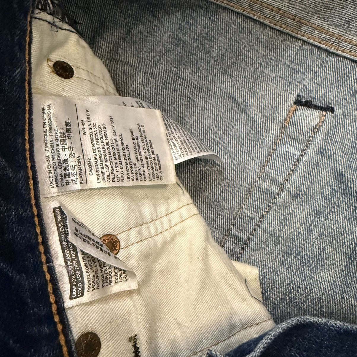 Engineered Garments × Levi's Y2K Baggy Levis 503 Bovine Leather Patch Denim Size US 33 - 14 Thumbnail