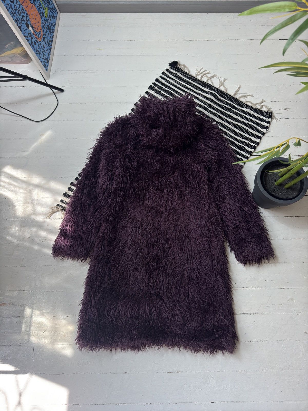 Vintage VINTAGE AVANT GARDE FLUFFY 2000s MAXI FAUX FUR COAT Size L / US 10 / IT 46 - 5 Thumbnail