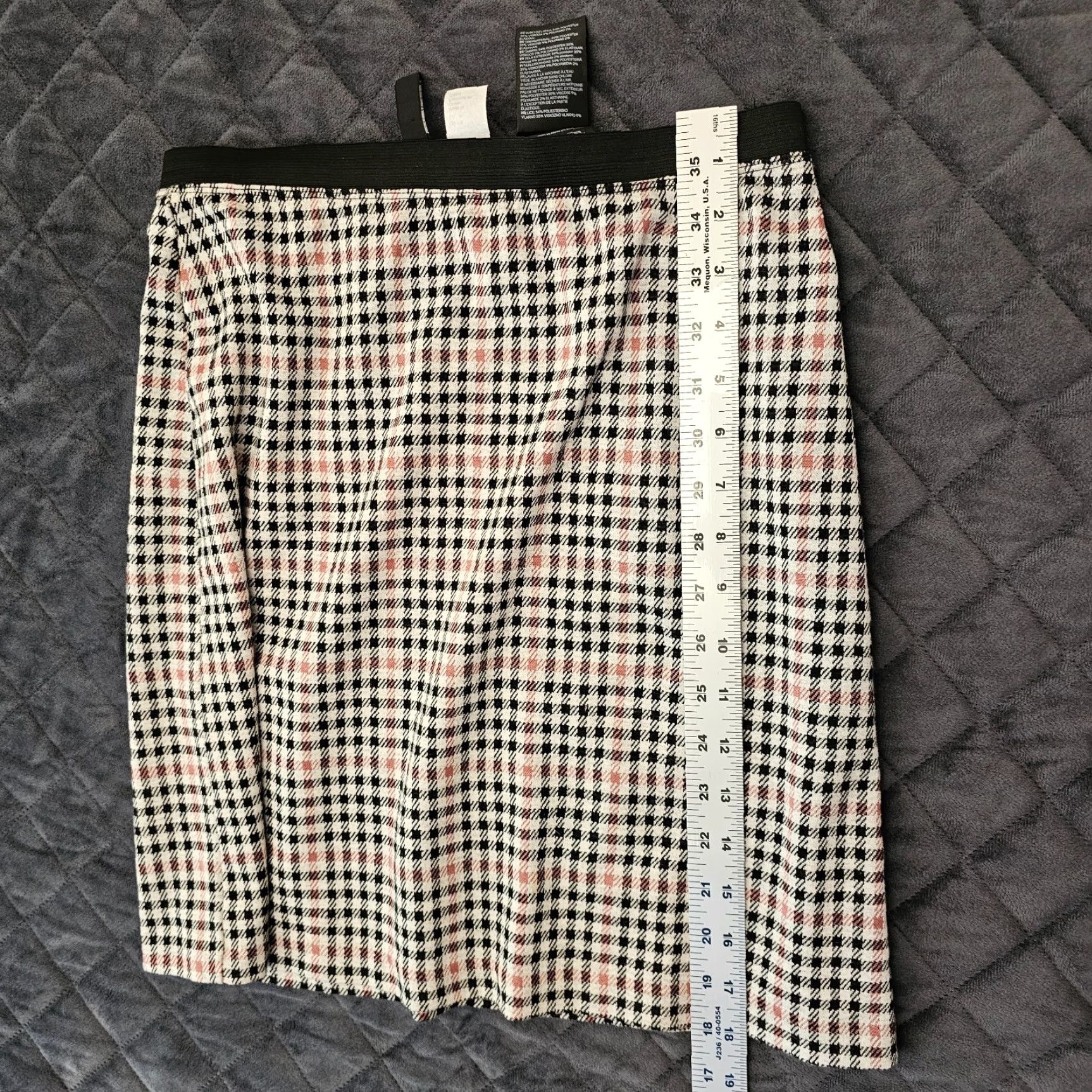 H&M Divided by H&M Skirt Women's S Beige Black Plaid Mini School Elastic Pull On Short Seasonal Bag? Size 28" / US 6 / IT 42 - 4 Thumbnail