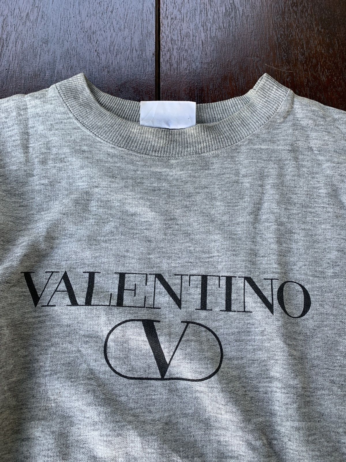 Valentino × Vintage Vintage Valentino Italy big logo grey sweatshirt Size US M / EU 48-50 / 2 - 3 Thumbnail