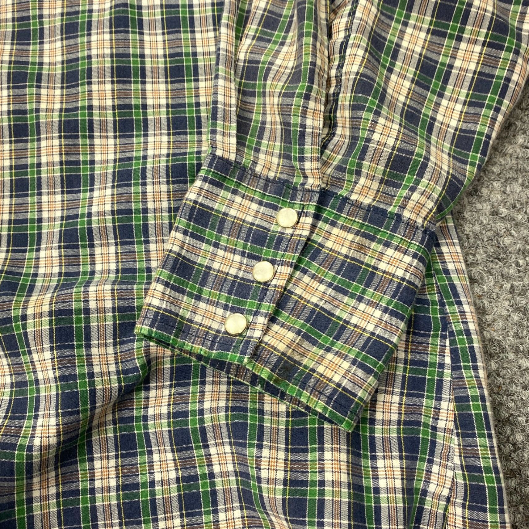 Wrangler VINTAGE Wrangler Western Shirt Mens 2XL Plaid Pearl Snap Lightweight Size US XXL / EU 58 / 5 - 4 Thumbnail
