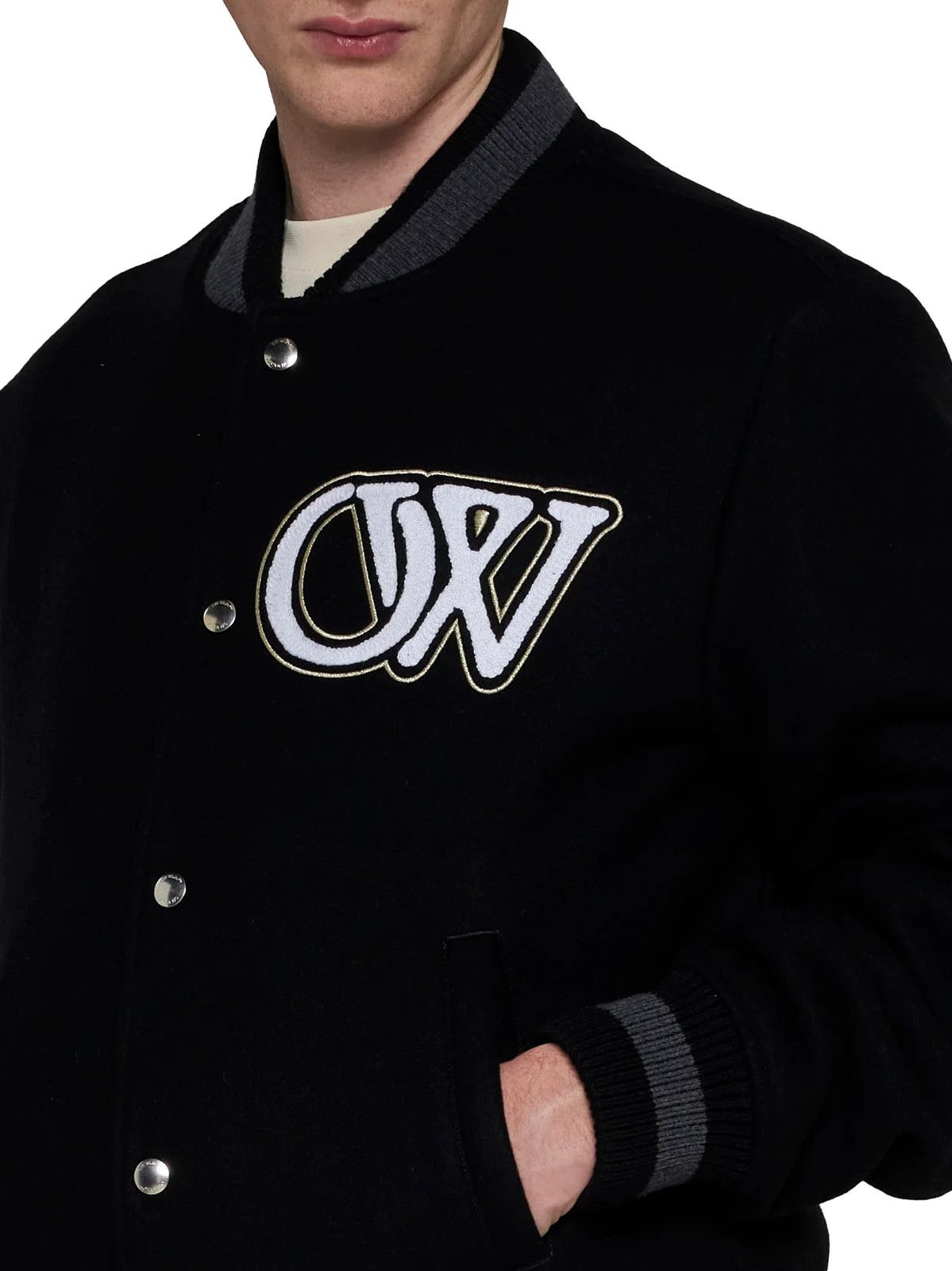 Off-White o1s22i1n1124 Bomber Jacket in Black Size US S / EU 44-46 / 1 - 5 Thumbnail