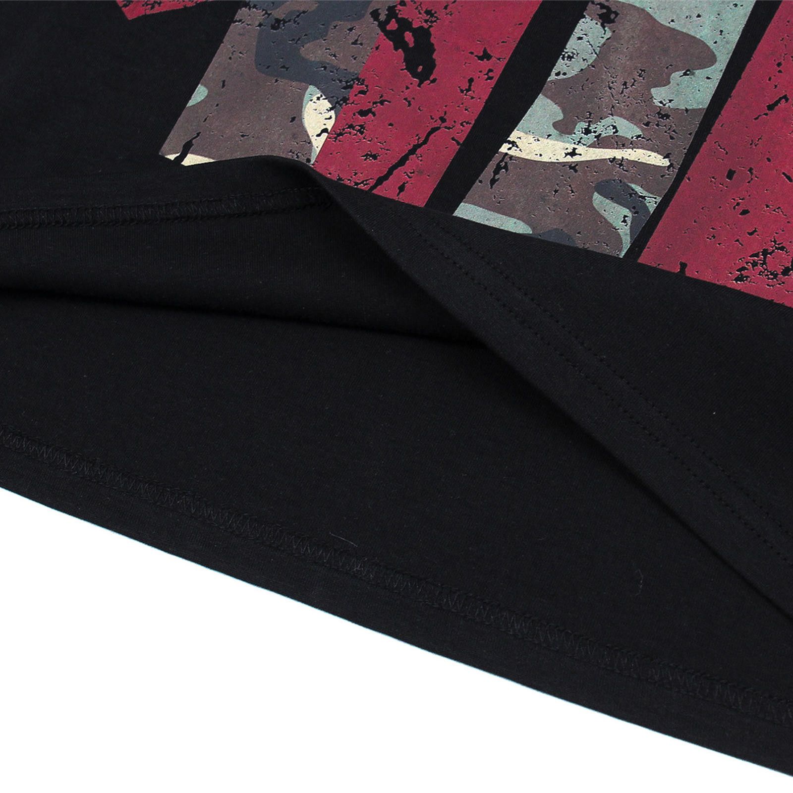Vintage Black Camouflage Graphic Tee with Contrast Sleeves Size US M / EU 48-50 / 2 - 3 Thumbnail