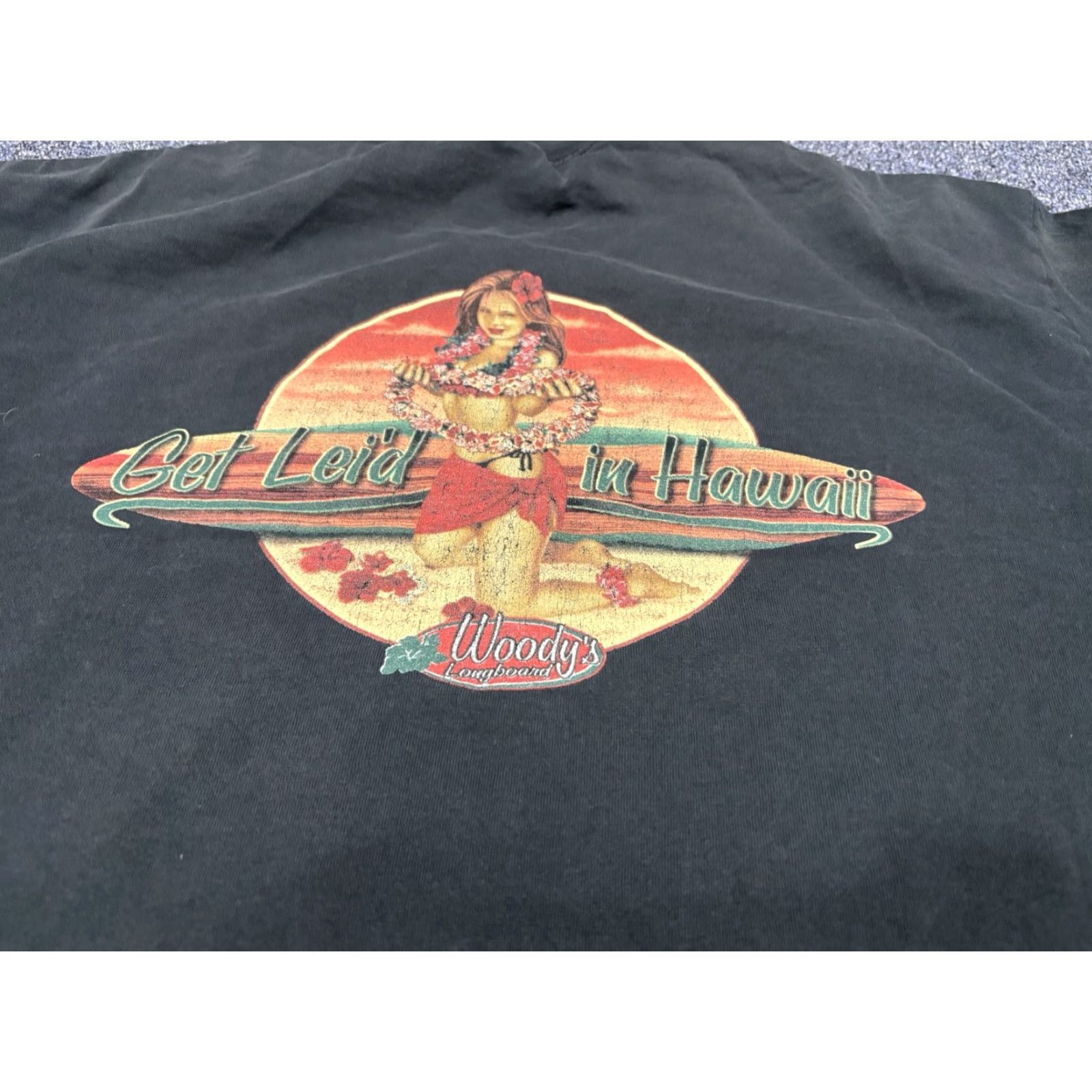Hanes VINTAGE Hanes Black T-Shirt Mens XL Short Sleeve Crew Neck Logo Graphic Print Mermaid Surfer Girl 90s Beach Hawaiian B1 Size US XL / EU 56 / 4 - 6 Thumbnail