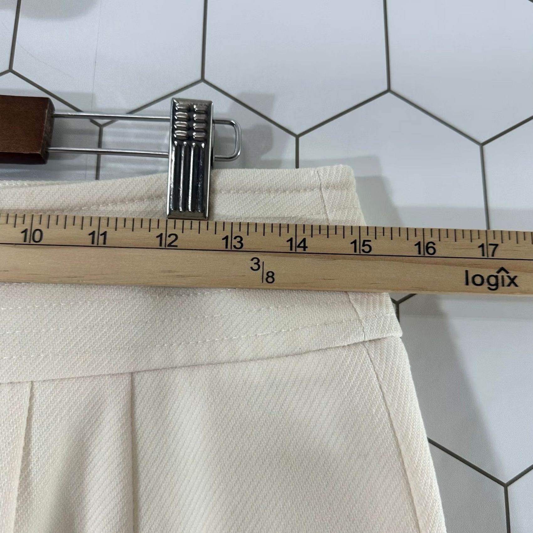 Loft Ann Taylor LOFT Cream Sailor Pencil Skirt Size 6 Button Accent Textured Lined Womens Size 28" / US 6 / IT 42 - 7 Thumbnail